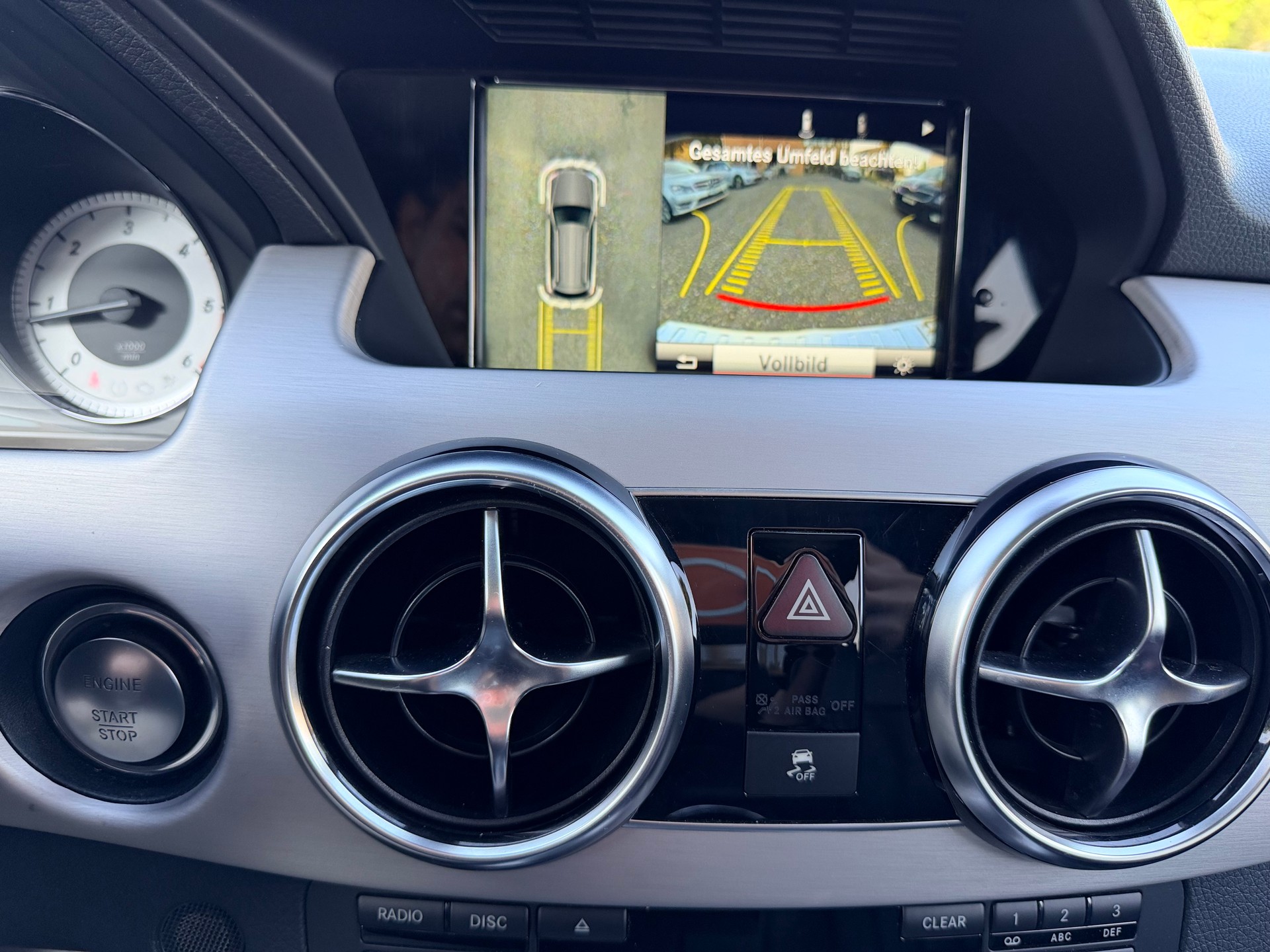 MERCEDES-BENZ GLK 220 BlueTEC Swiss Star Ed. 4Matic 7G-Tronic-image-21