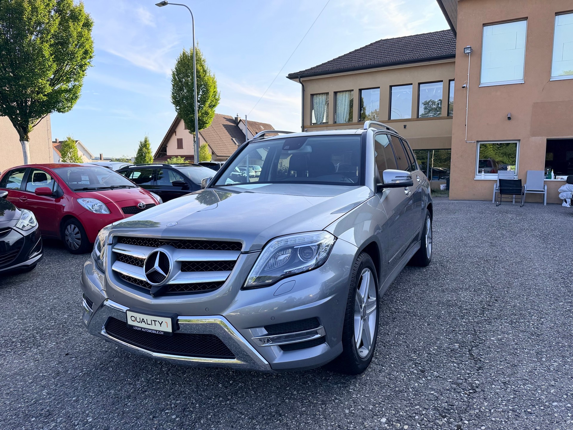 MERCEDES-BENZ GLK 220 BlueTEC Swiss Star Ed. 4Matic 7G-Tronic-image-2