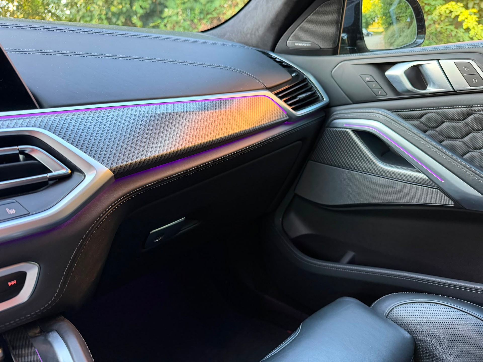 BMW X6M Steptronic M Competition-image-13