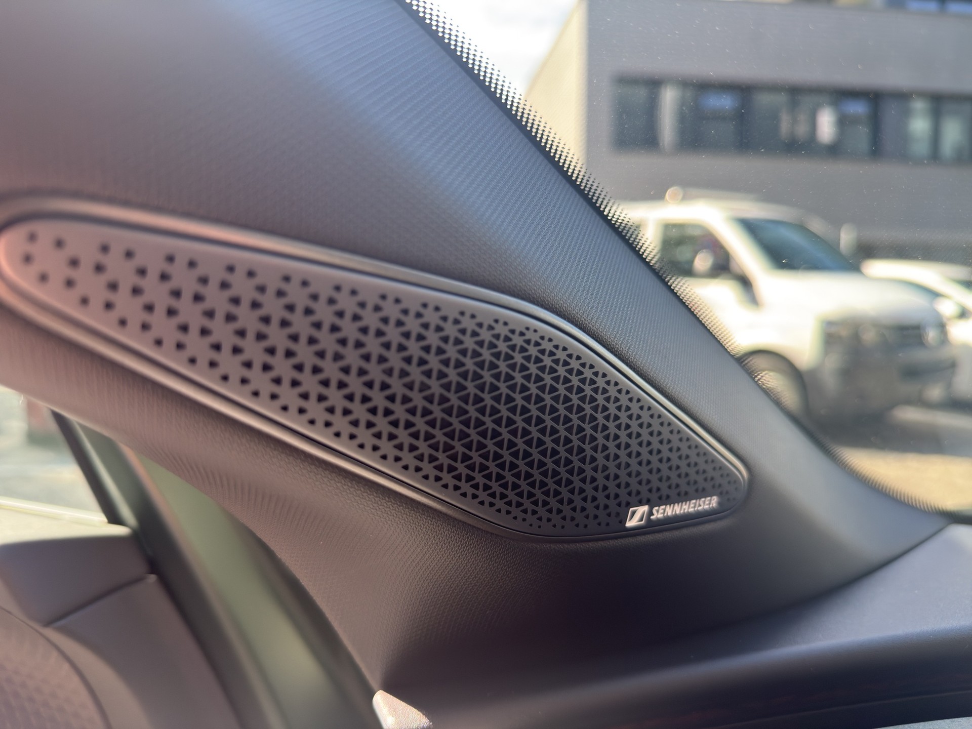 CUPRA Raval 52 kWh VZ Extreme Launch Edition-image-13