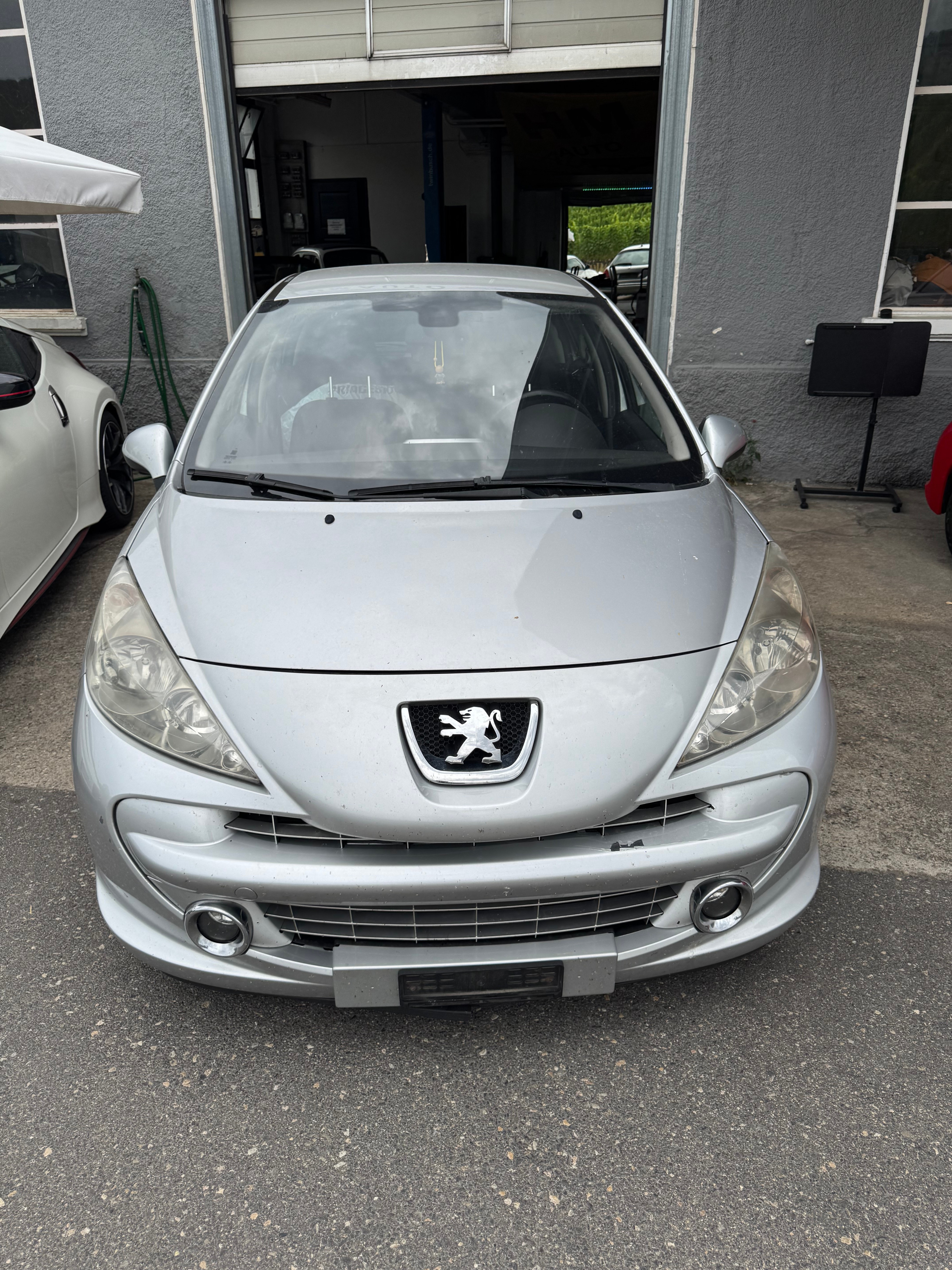 Car photo