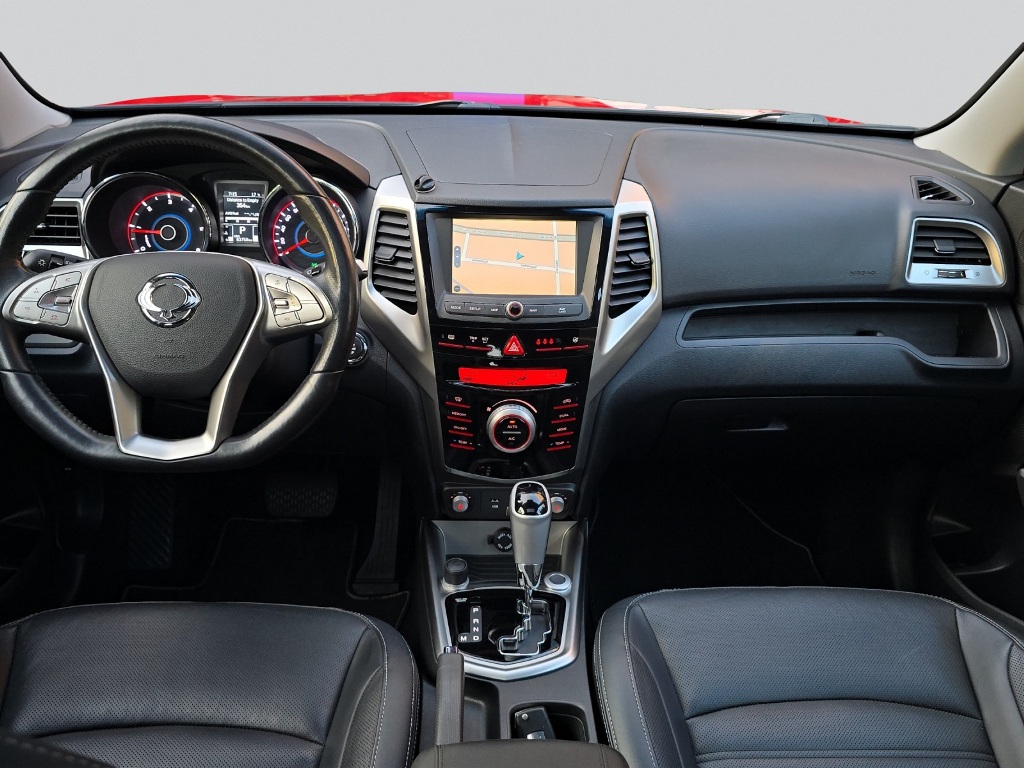 KGM-SsangYong Tivoli 1.6 e-XDi Sapphire 4WD-image-13