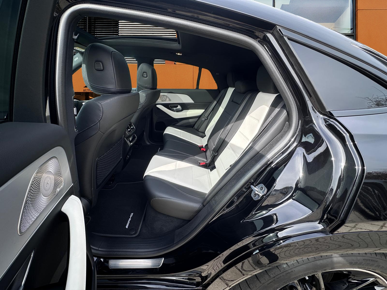 MERCEDES-BENZ GLE 450 d AMG Line 4matic Coupé / Top Ausstattung-image-11