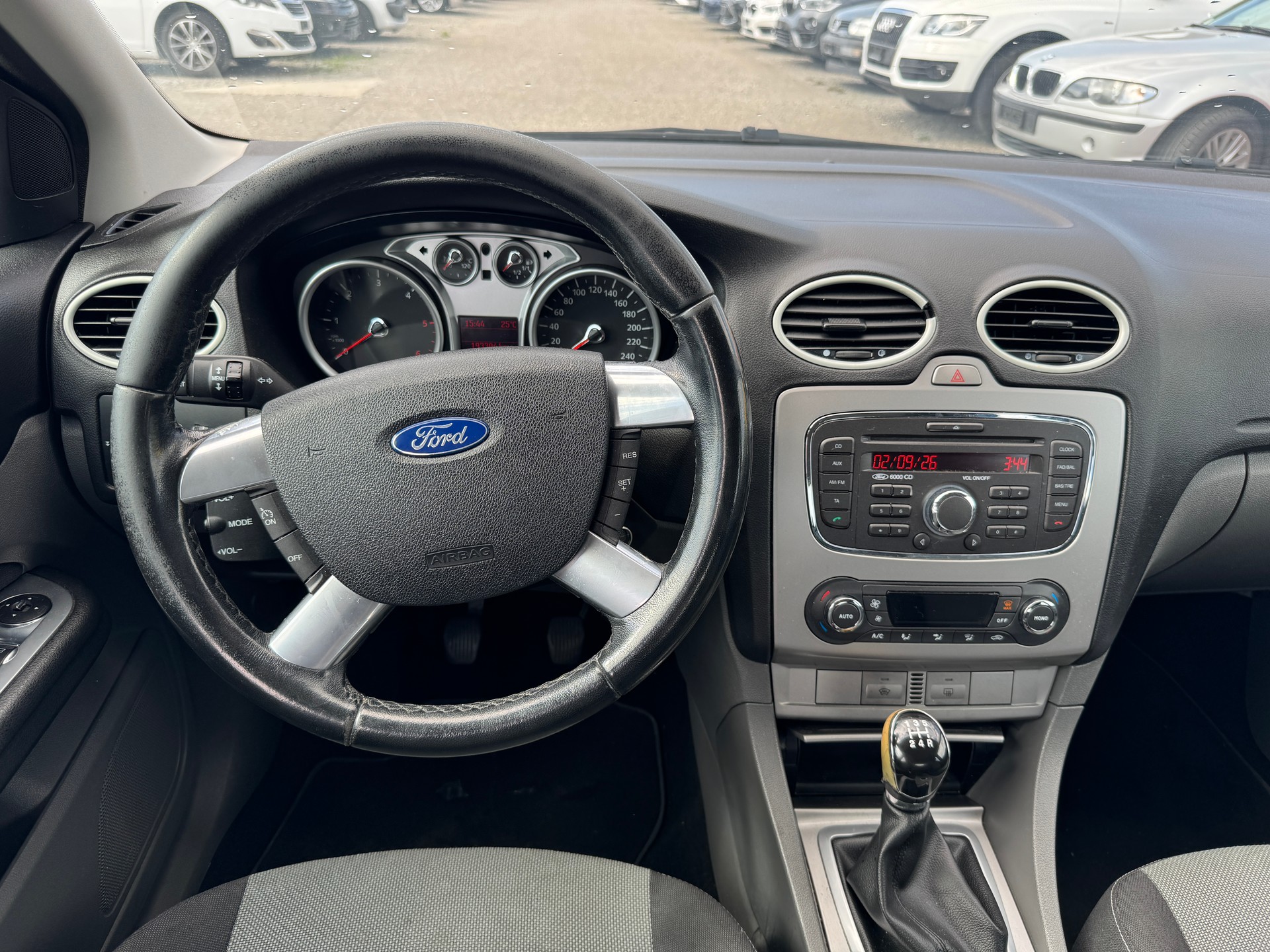 FORD Focus 1.6 TDCi Ambiente-image-6