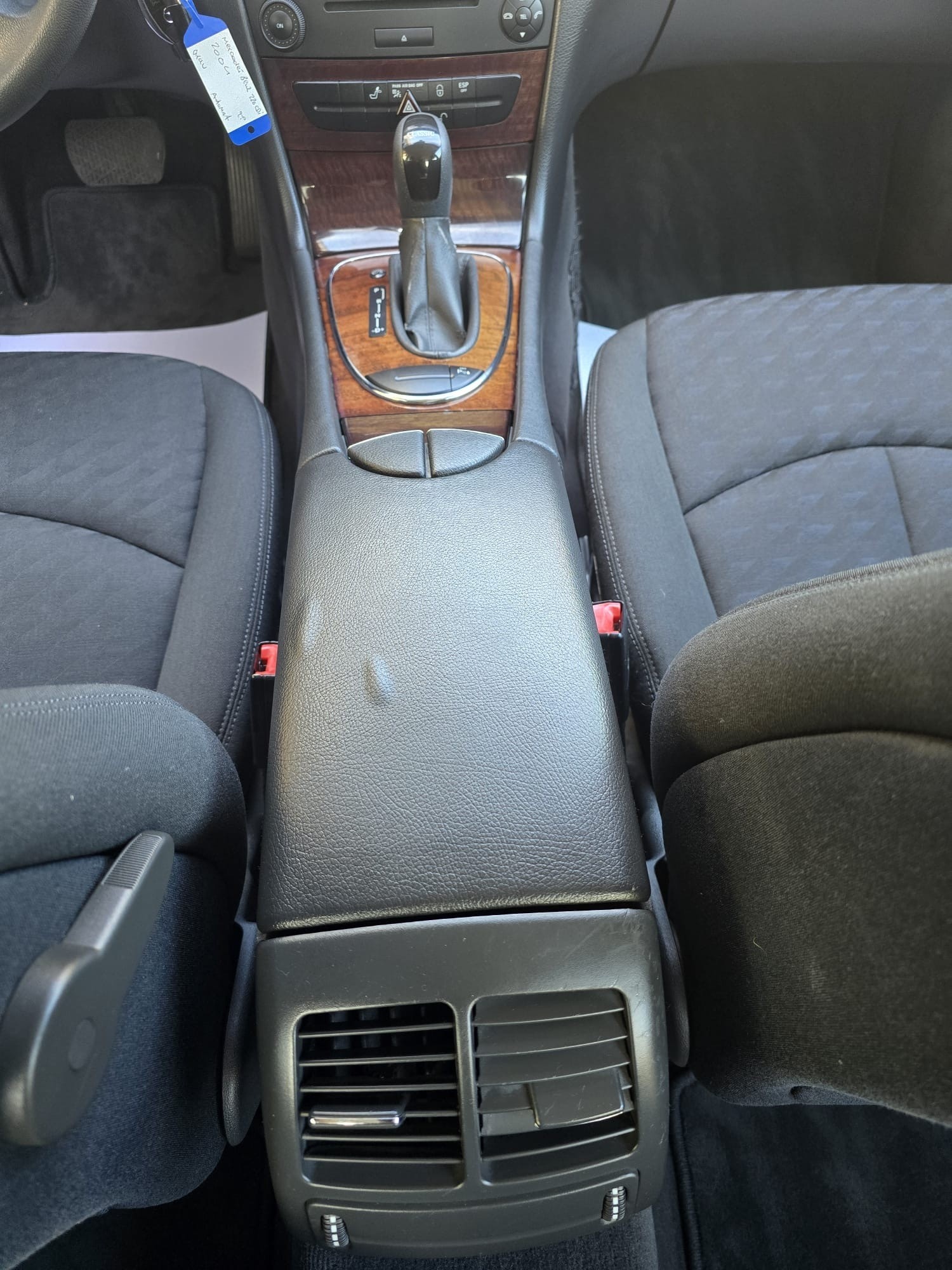 MERCEDES-BENZ E220 CDI Classic-image-11