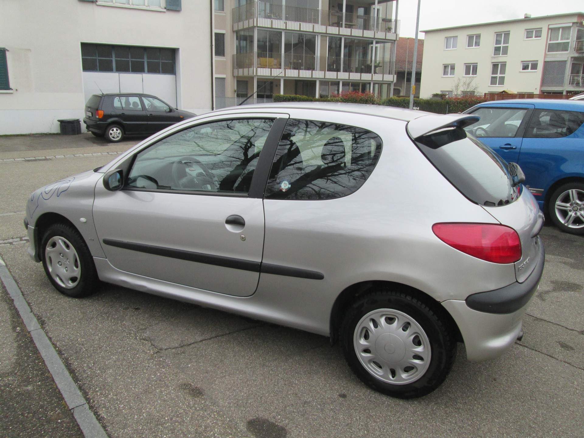 PEUGEOT 206 1.6 XS Sport-image-2