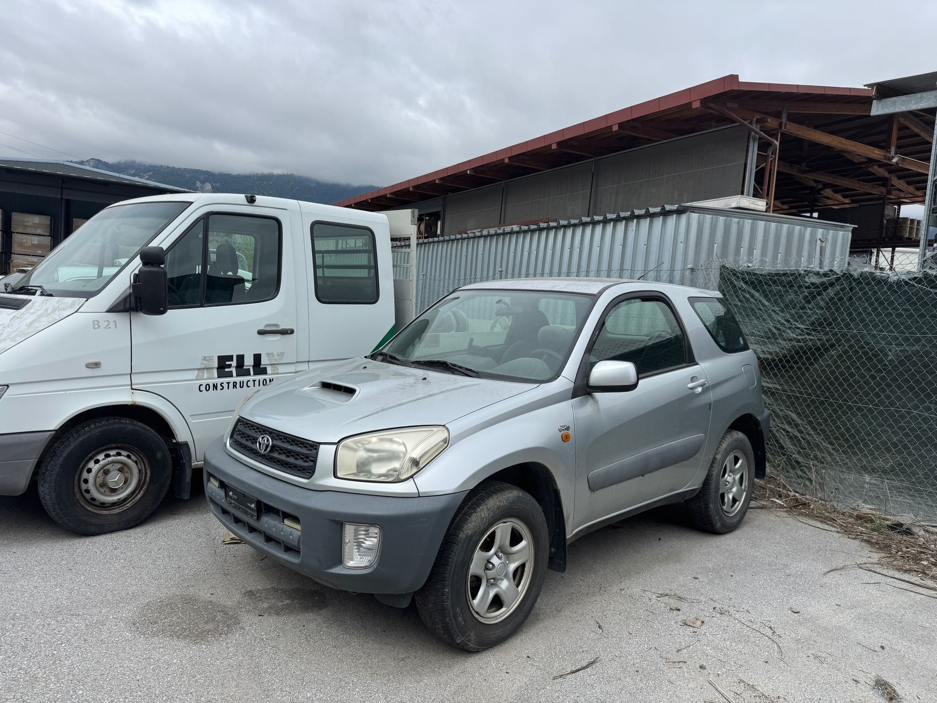 TOYOTA RAV-4 2.0 D4D Linea Sol-image-0