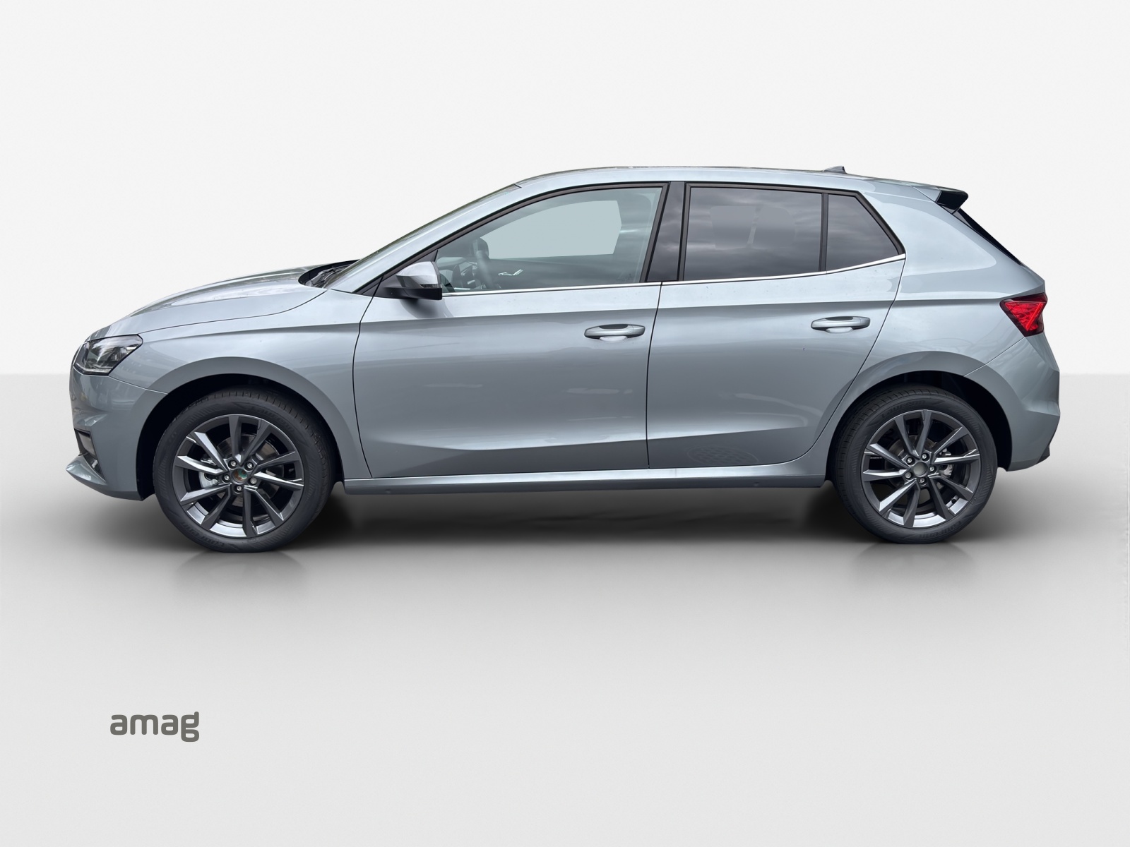 SKODA Fabia 1.0 TSI Dynamic DSG-showroom-element-1