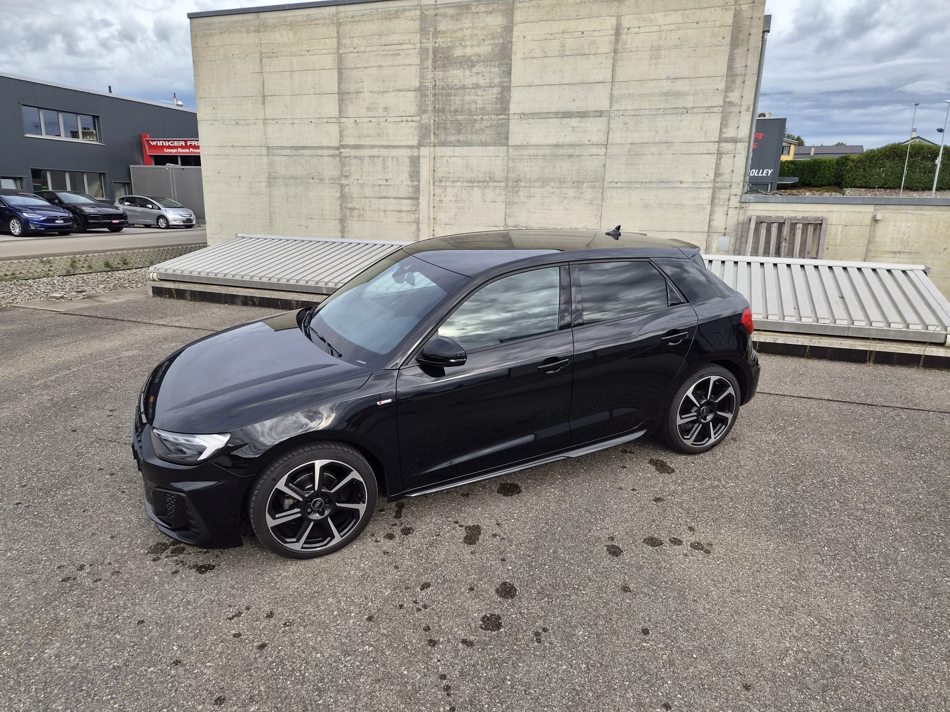 AUDI A1 Sportback 30 TFSI S Line Attraction S-tronic-image-1