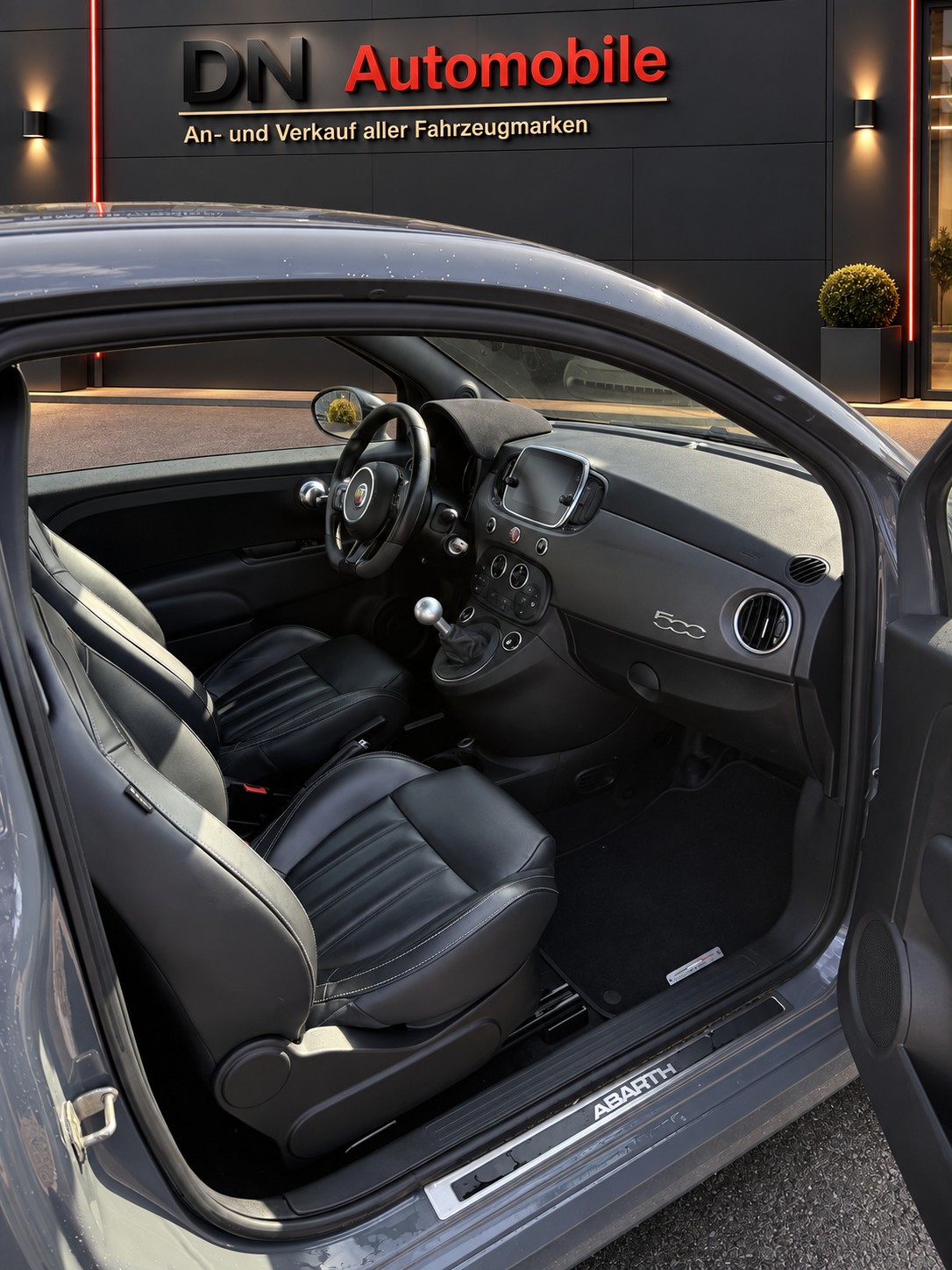 FIAT 595 1.4 16V Turbo Abarth Competizione 110° Anniv.-image-7