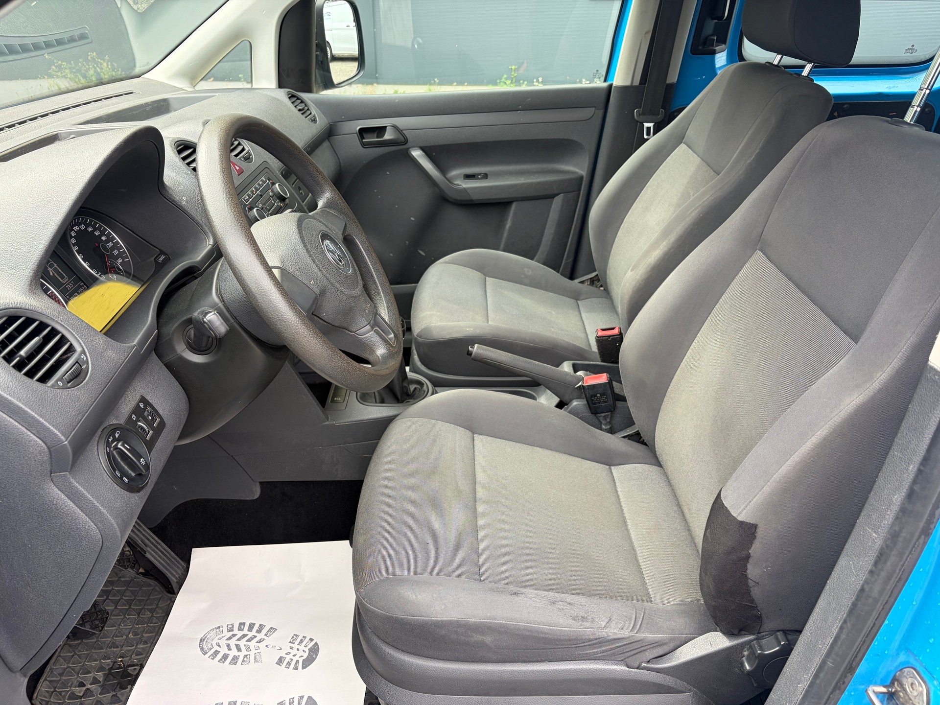 VW Caddy Maxi 2.0 TDI 4Motion-image-8