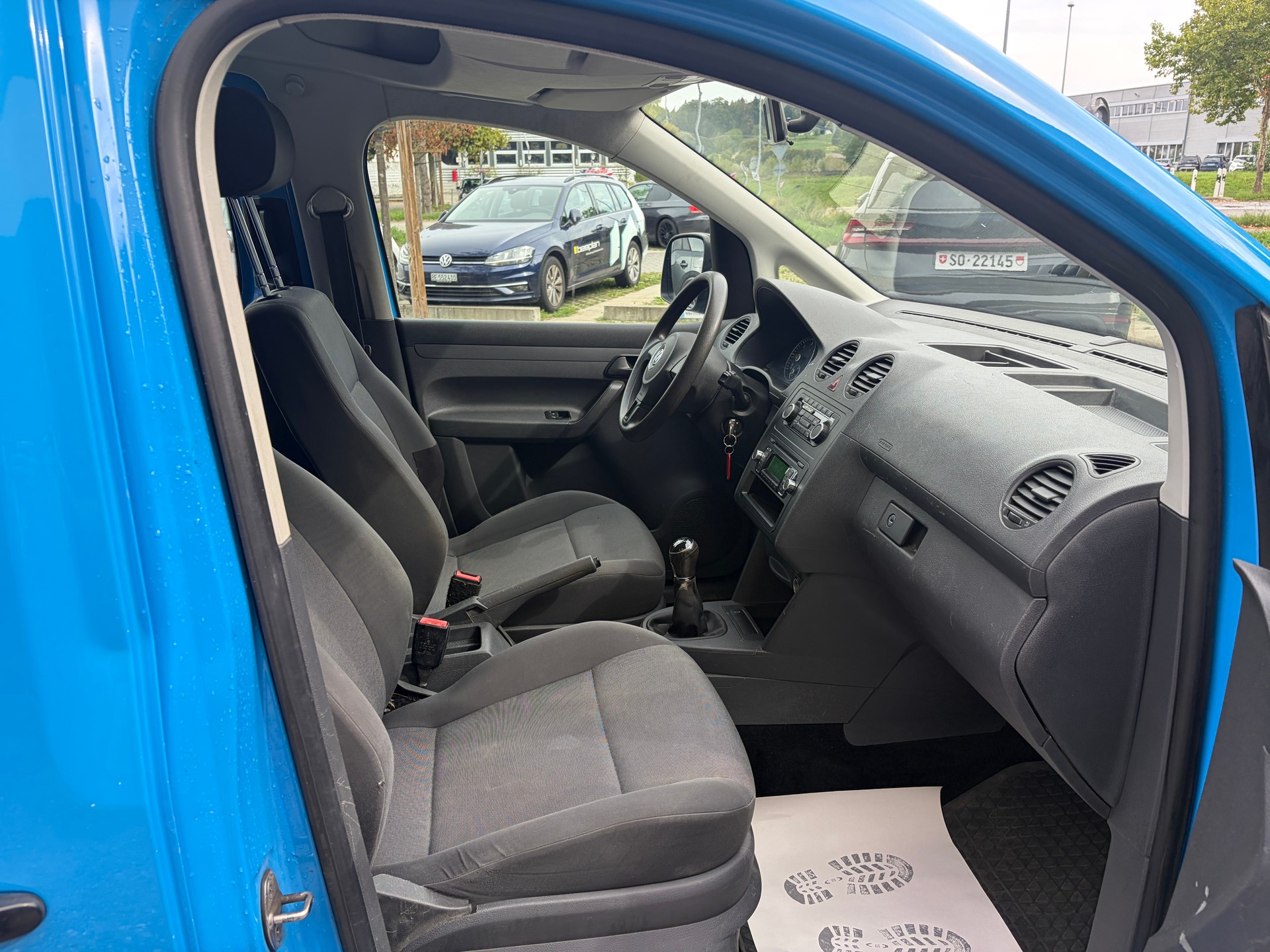 VW Caddy Maxi 2.0 TDI 4Motion-image-10
