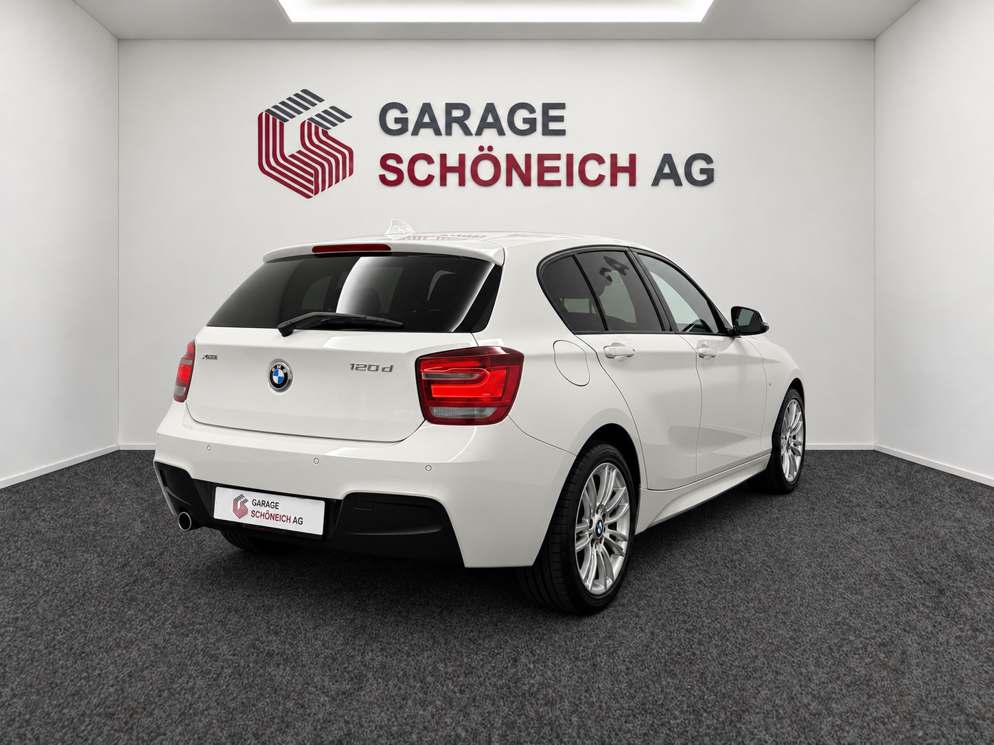 BMW 1er Reihe F20 120d xDrive-image-4