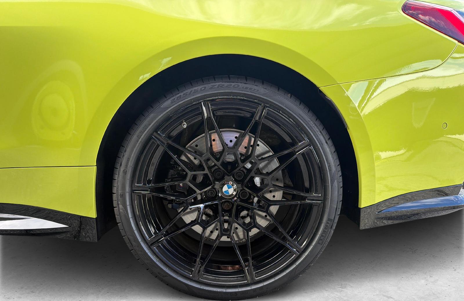 BMW M4 Competition xDrive Coupé-image-9