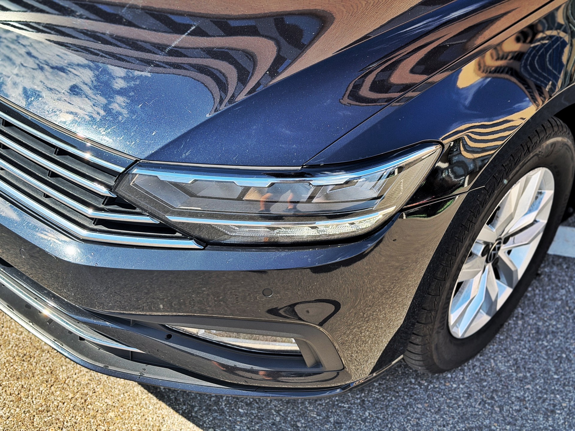 VW Passat 2.0 TDI BMT Business DSG-image-7