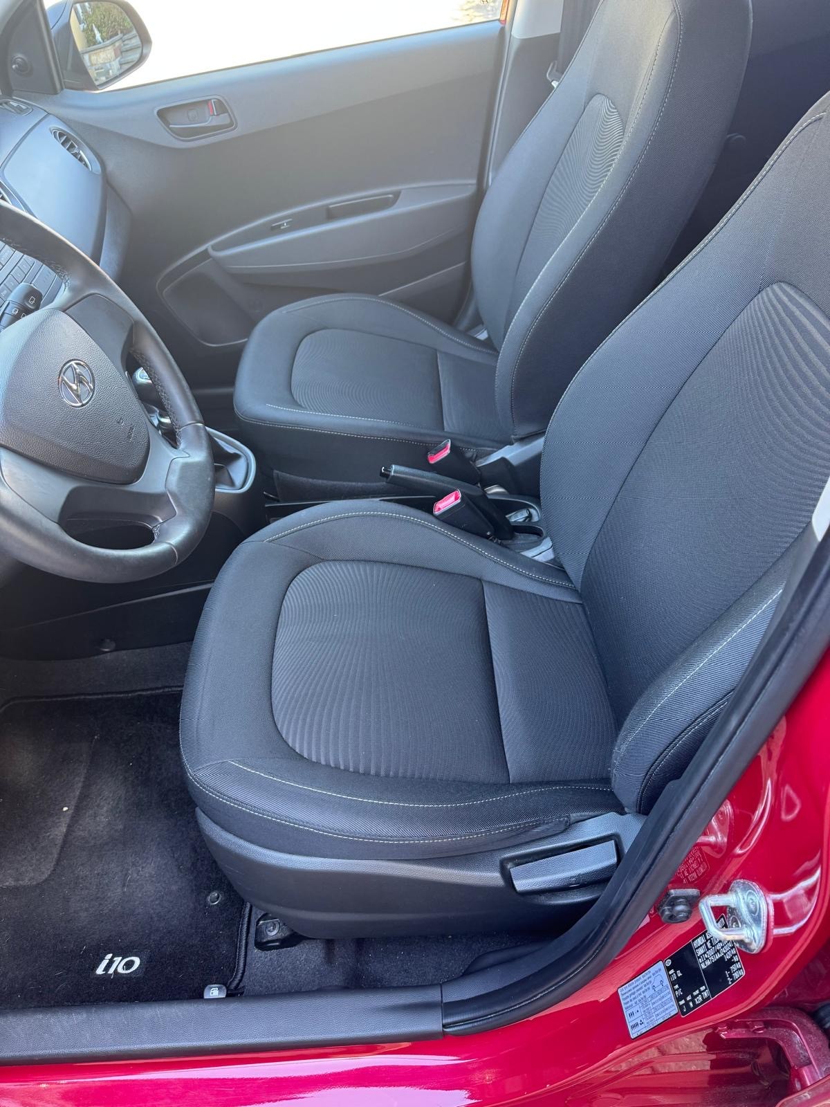 HYUNDAI Origo-image-1