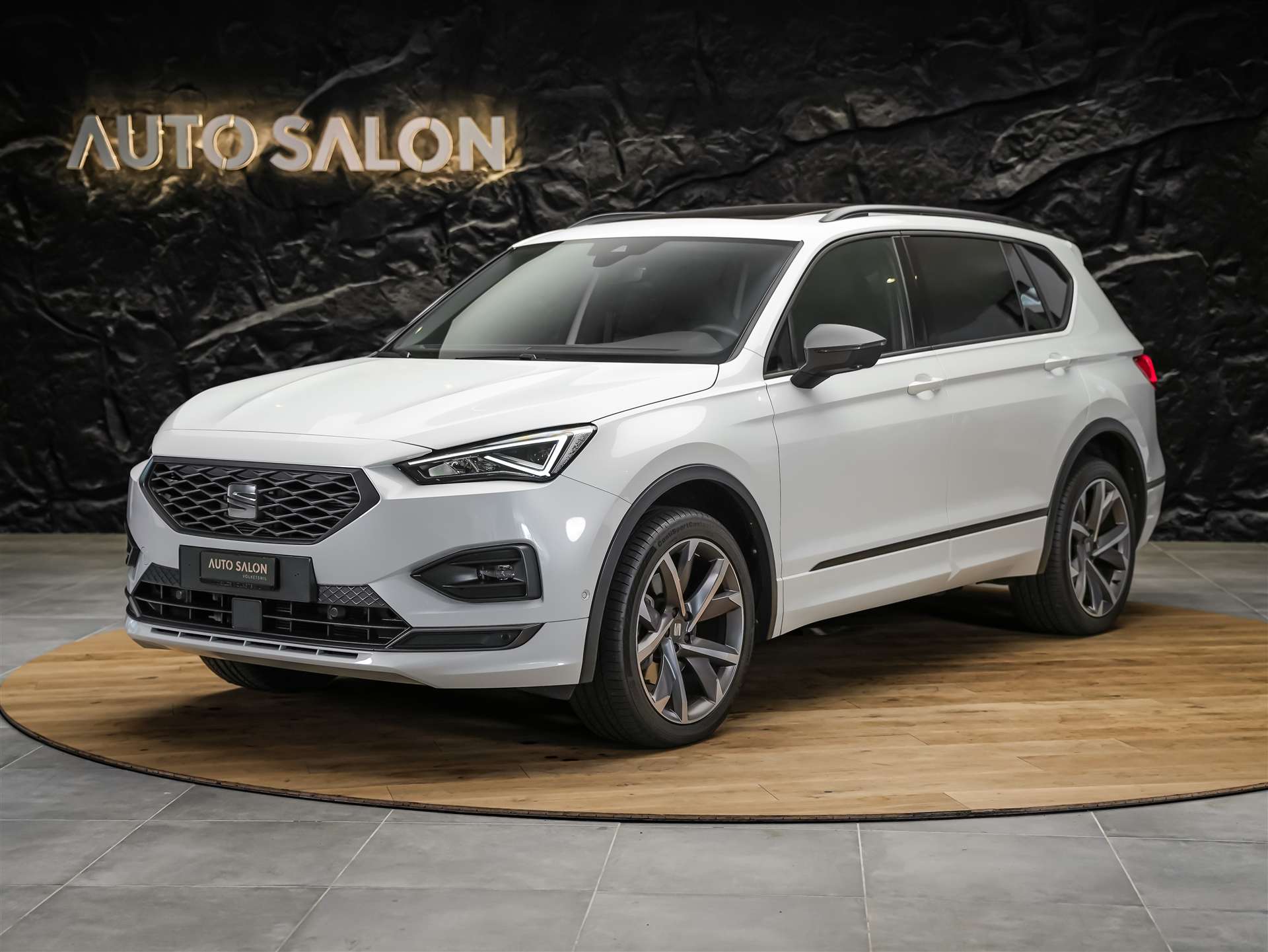 SEAT Tarraco 2.0 TDI CR FR 4Drive DSG *7 Sitze*Panorama*Beats*-image-0