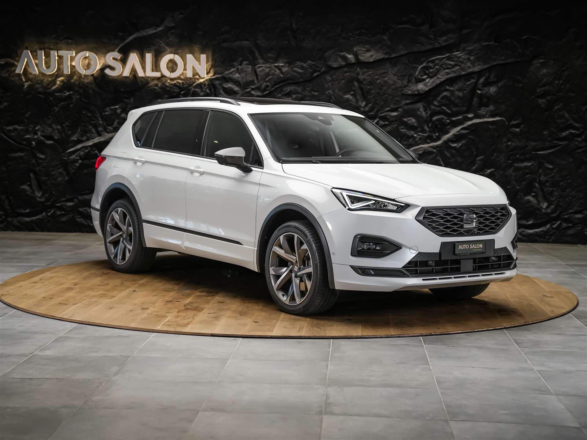 SEAT Tarraco 2.0 TDI CR FR 4Drive DSG *7 Sitze*Panorama*Beats*-image-5
