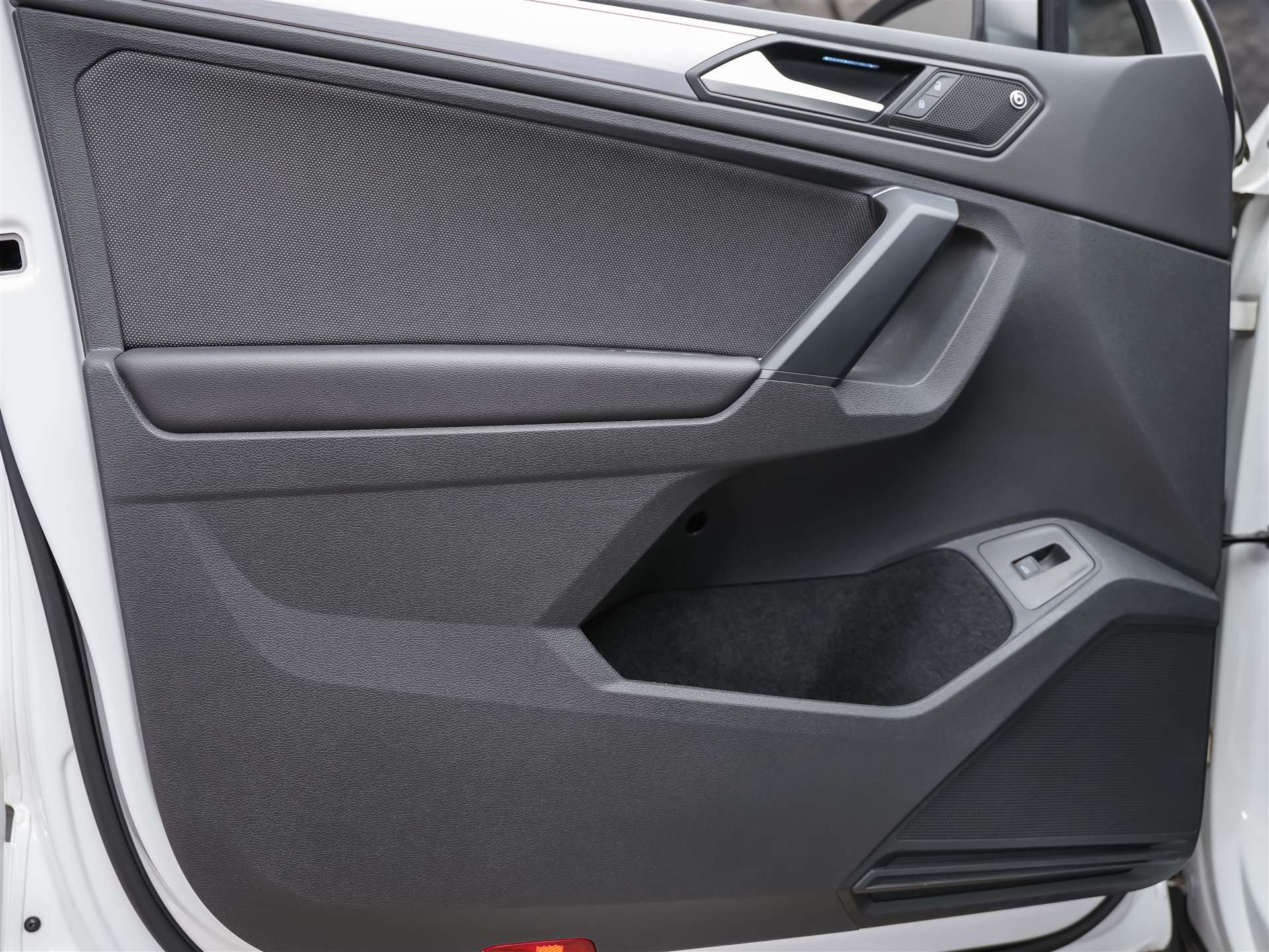 SEAT Tarraco 2.0 TDI CR FR 4Drive DSG *7 Sitze*Panorama*Beats*-image-25