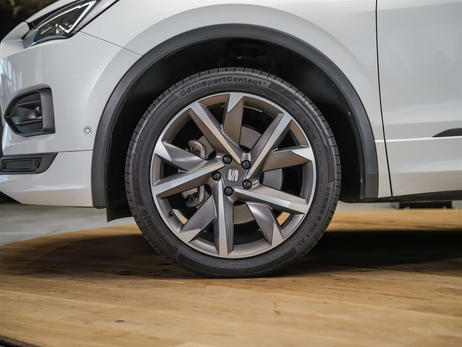 SEAT Tarraco 2.0 TDI CR FR 4Drive DSG *7 Sitze*Panorama*Beats*-image-18