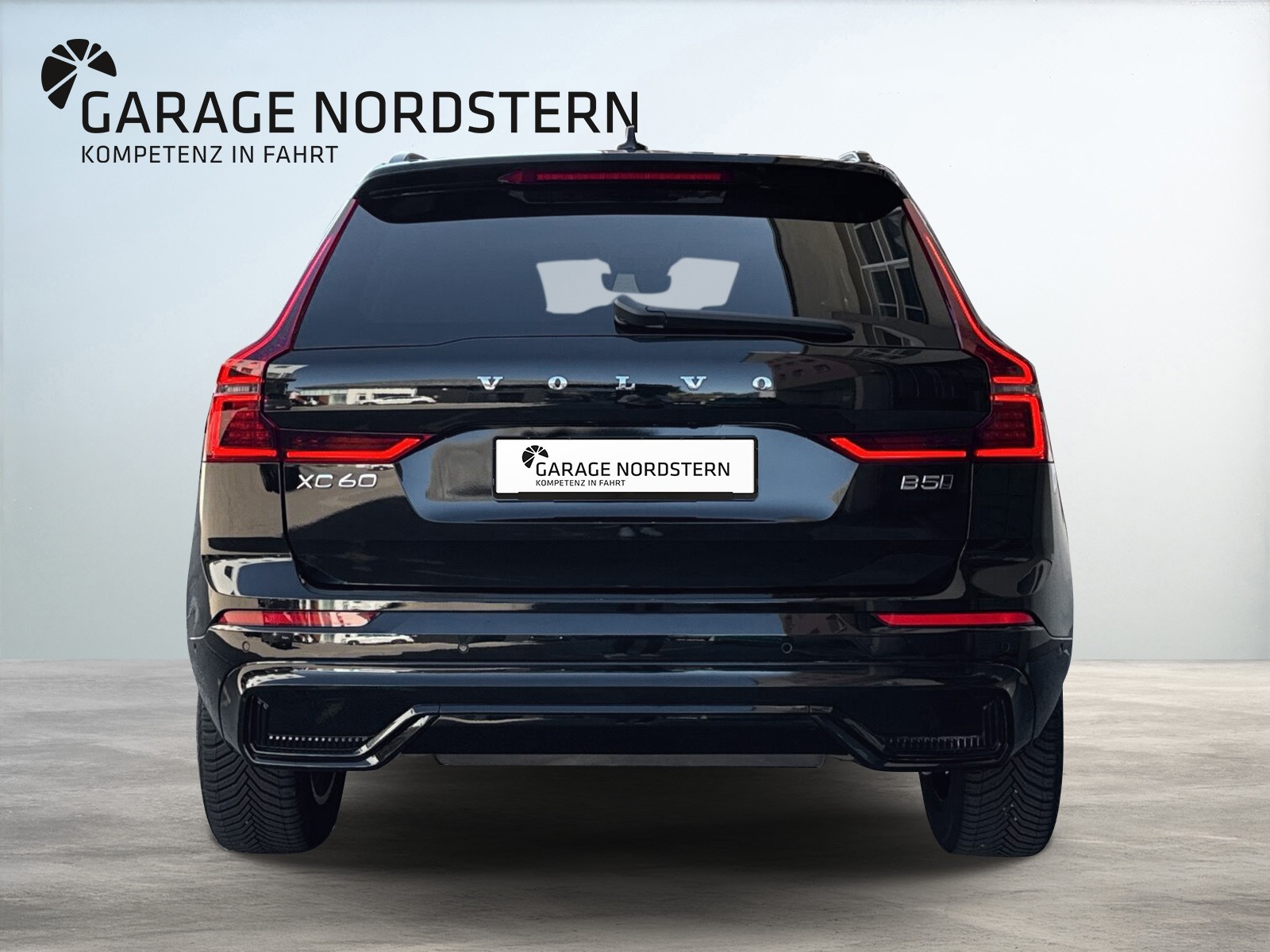 VOLVO XC60 2.0 B5 MH Plus Dark AWD-image-3