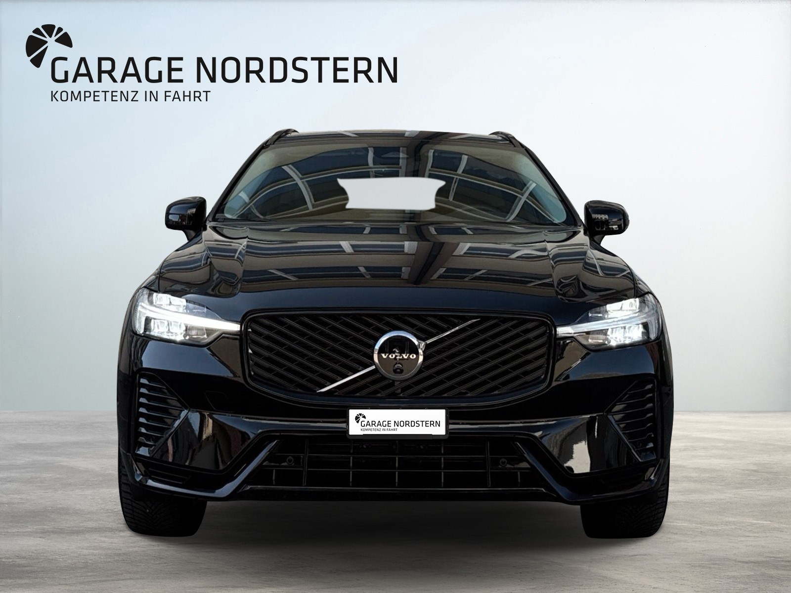 VOLVO XC60 2.0 B5 MH Plus Dark AWD-image-4