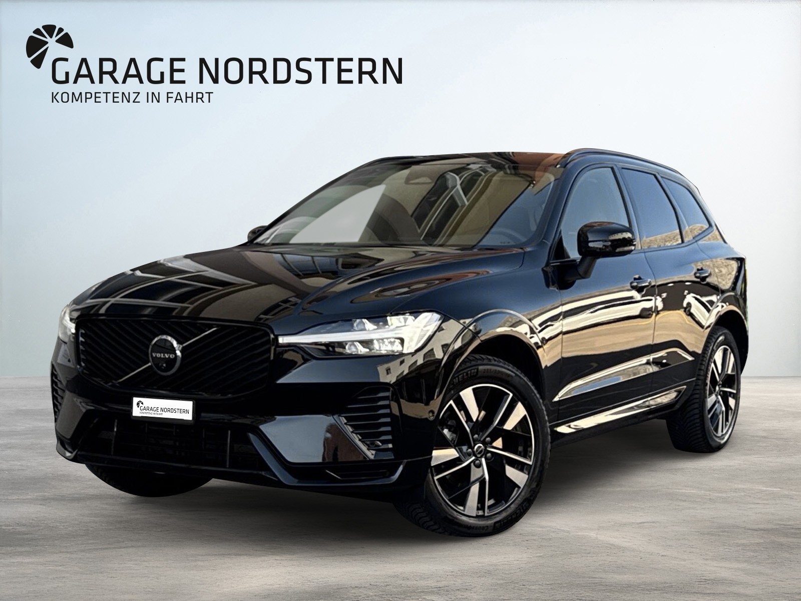 VOLVO XC60 2.0 B5 MH Plus Dark AWD-image-0