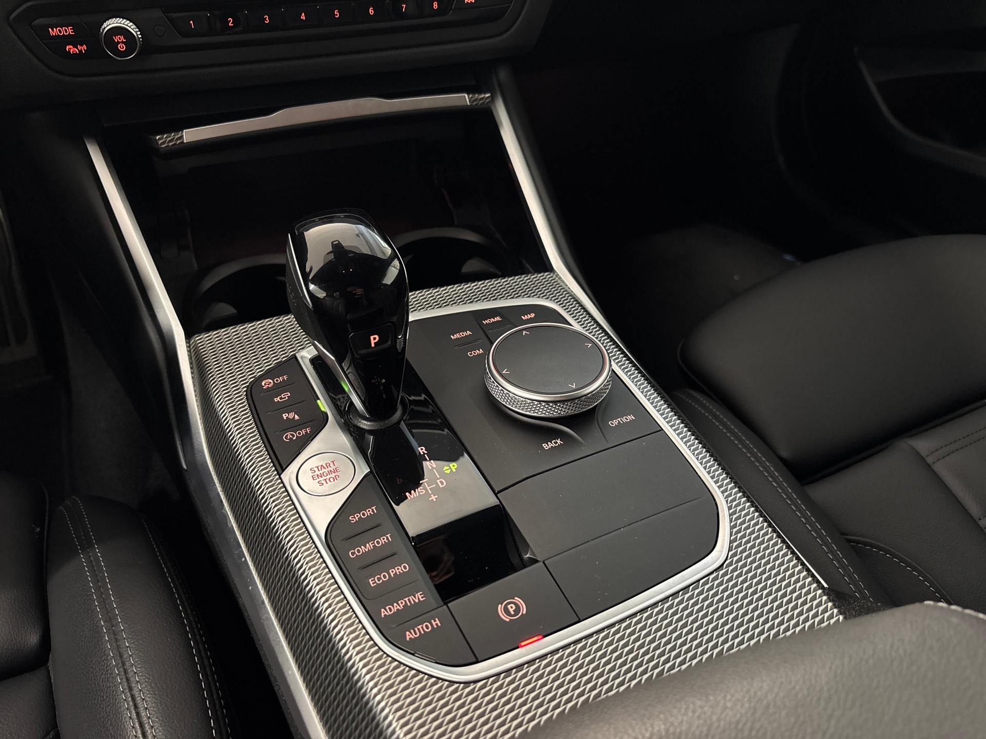BMW M240i xDrive Coupé M-Sport-image-15
