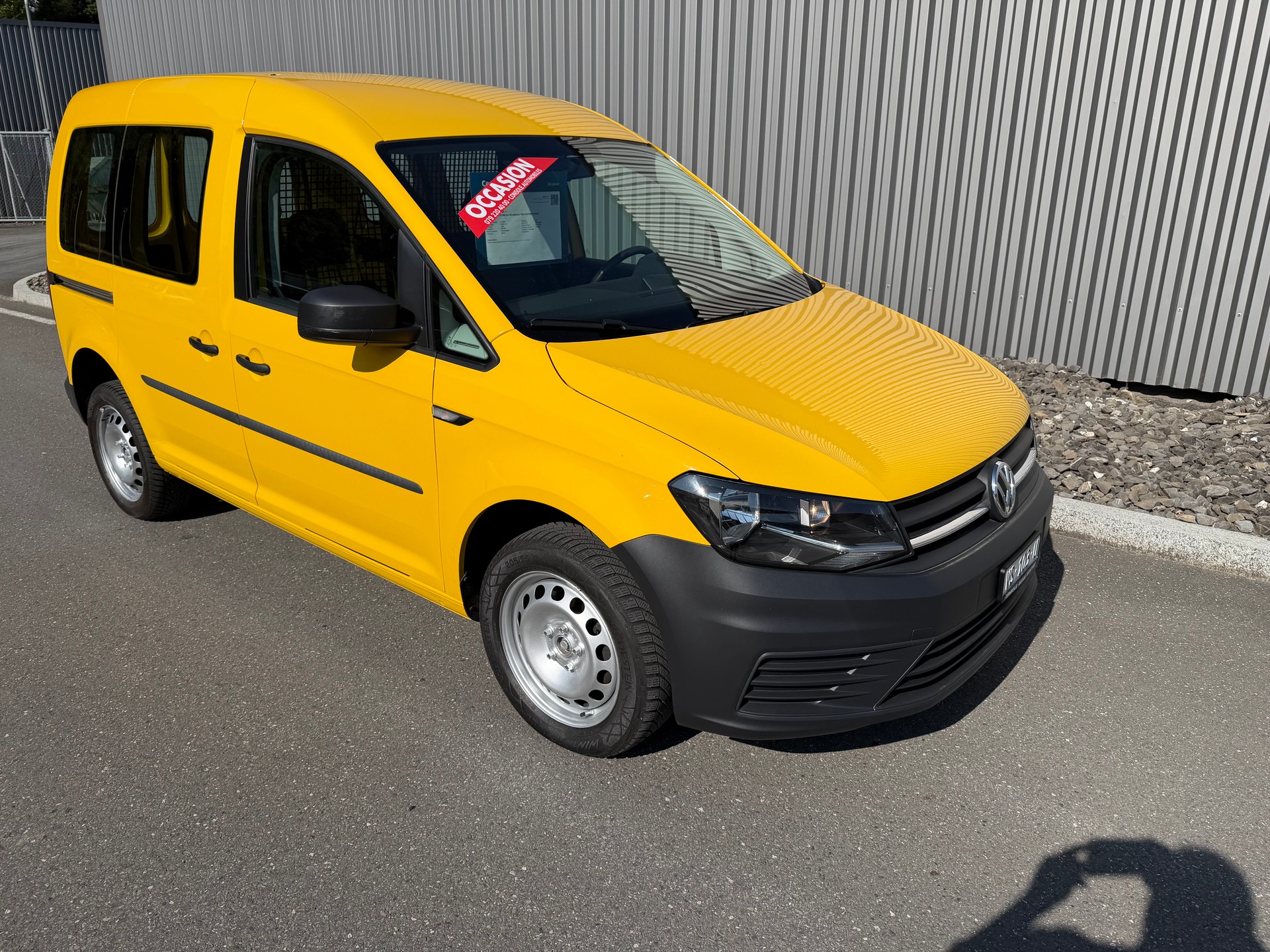 VW Caddy 2.0TDI 4Motion BlueMotion Technology DSG-image-9