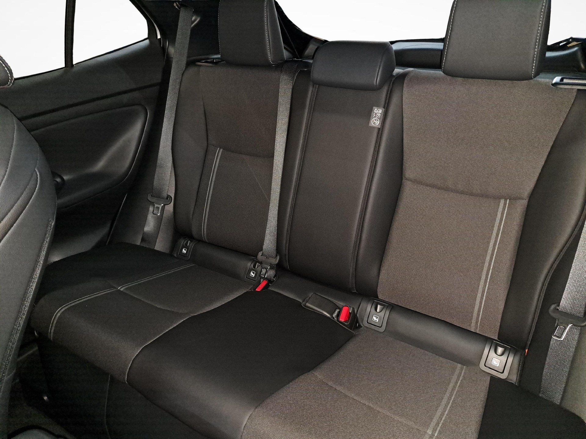 TOYOTA Yaris Cross 1.5 VVT-i HSD Premium AWD-i-image-10