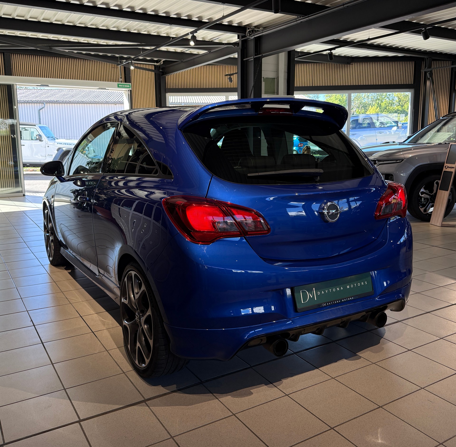 OPEL Corsa 1.6 Turbo OPC-image-4