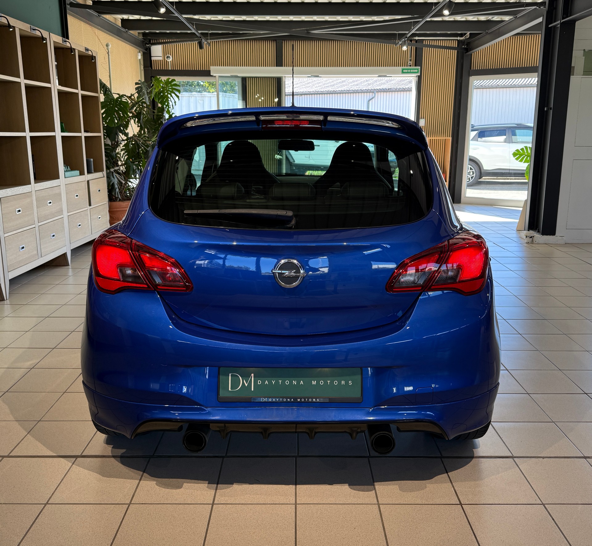 OPEL Corsa 1.6 Turbo OPC-image-3