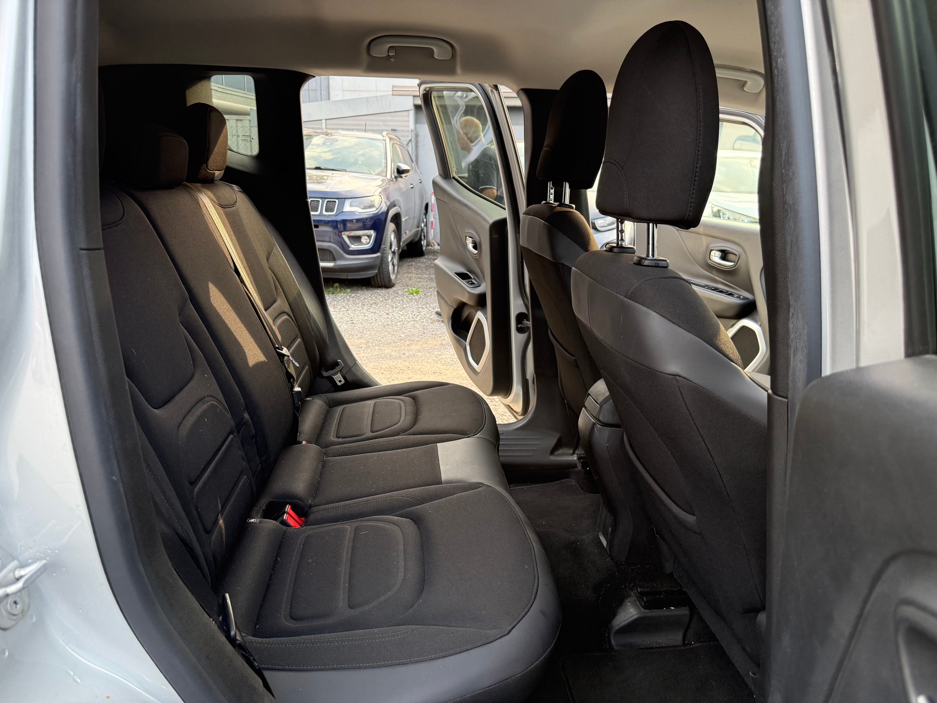 JEEP Renegade 2.0 CRD Limited AWD-image-7