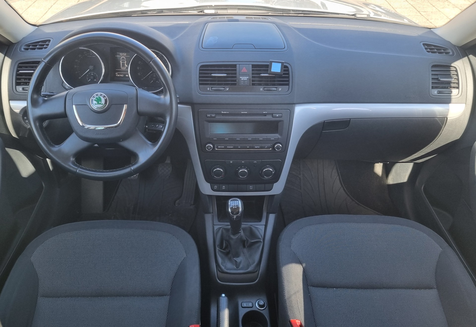 SKODA 1.6 TDI Greenline-image-10