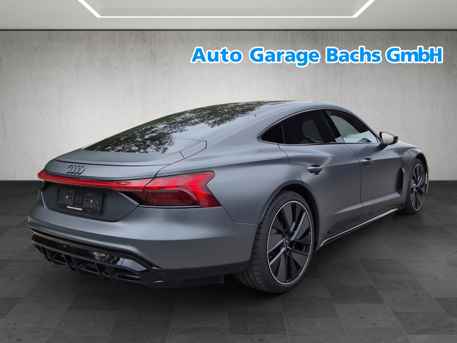 AUDI e-tron GT quattro-image-4