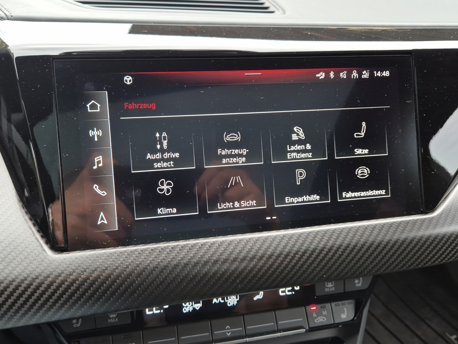AUDI e-tron GT quattro-image-14