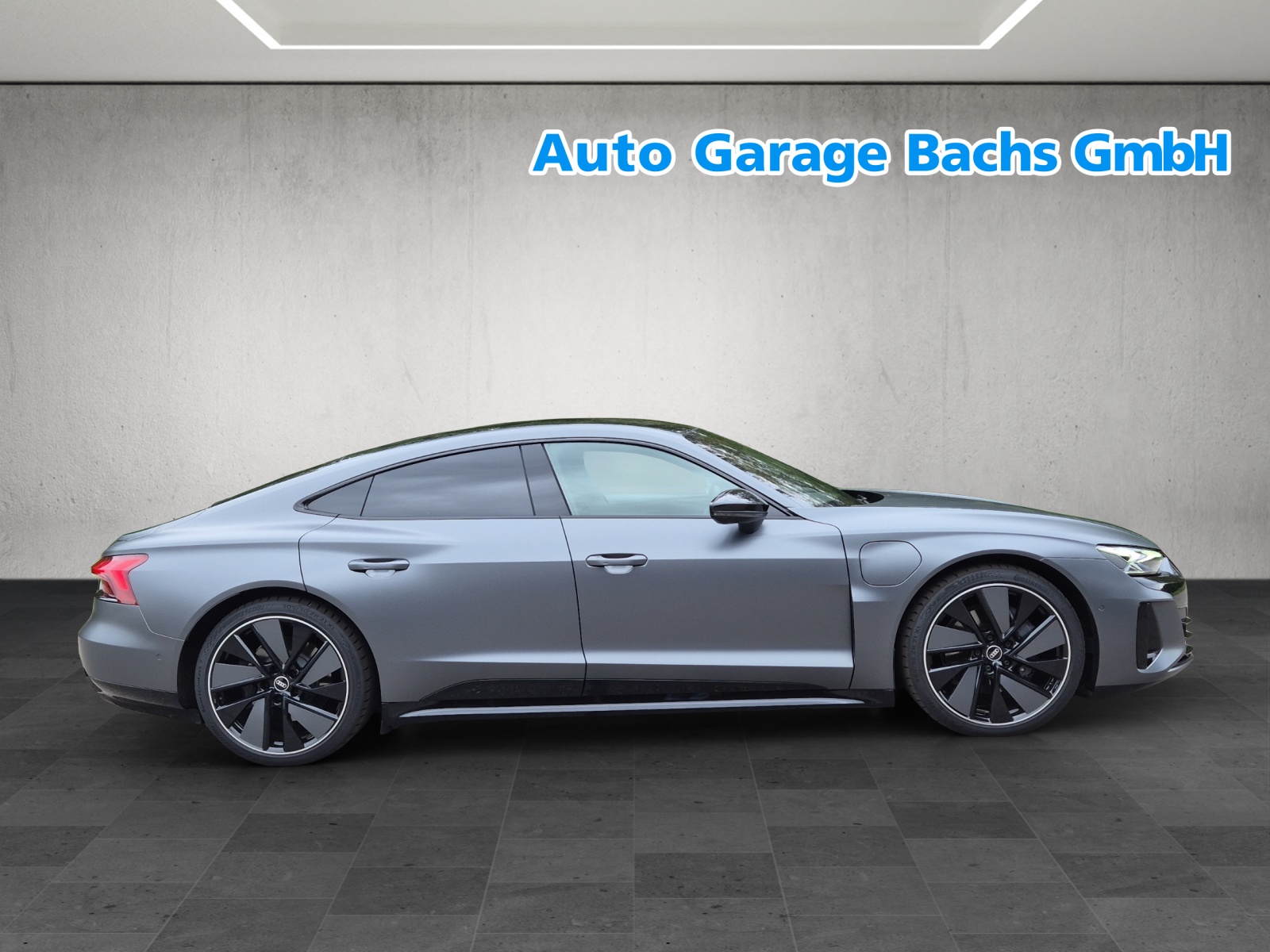AUDI e-tron GT quattro-image-5