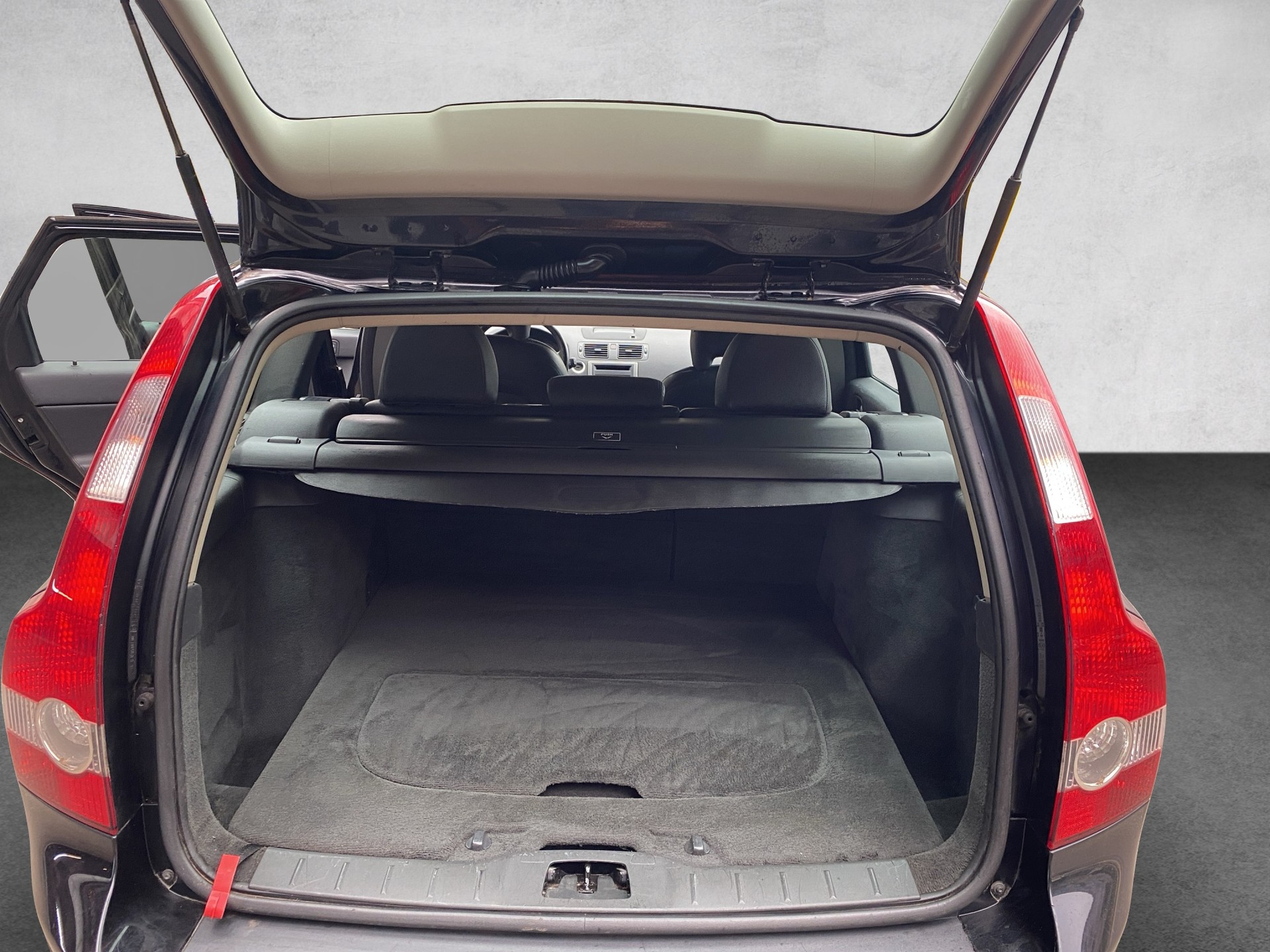 VOLVO 2.5 T5 4WD-image-9
