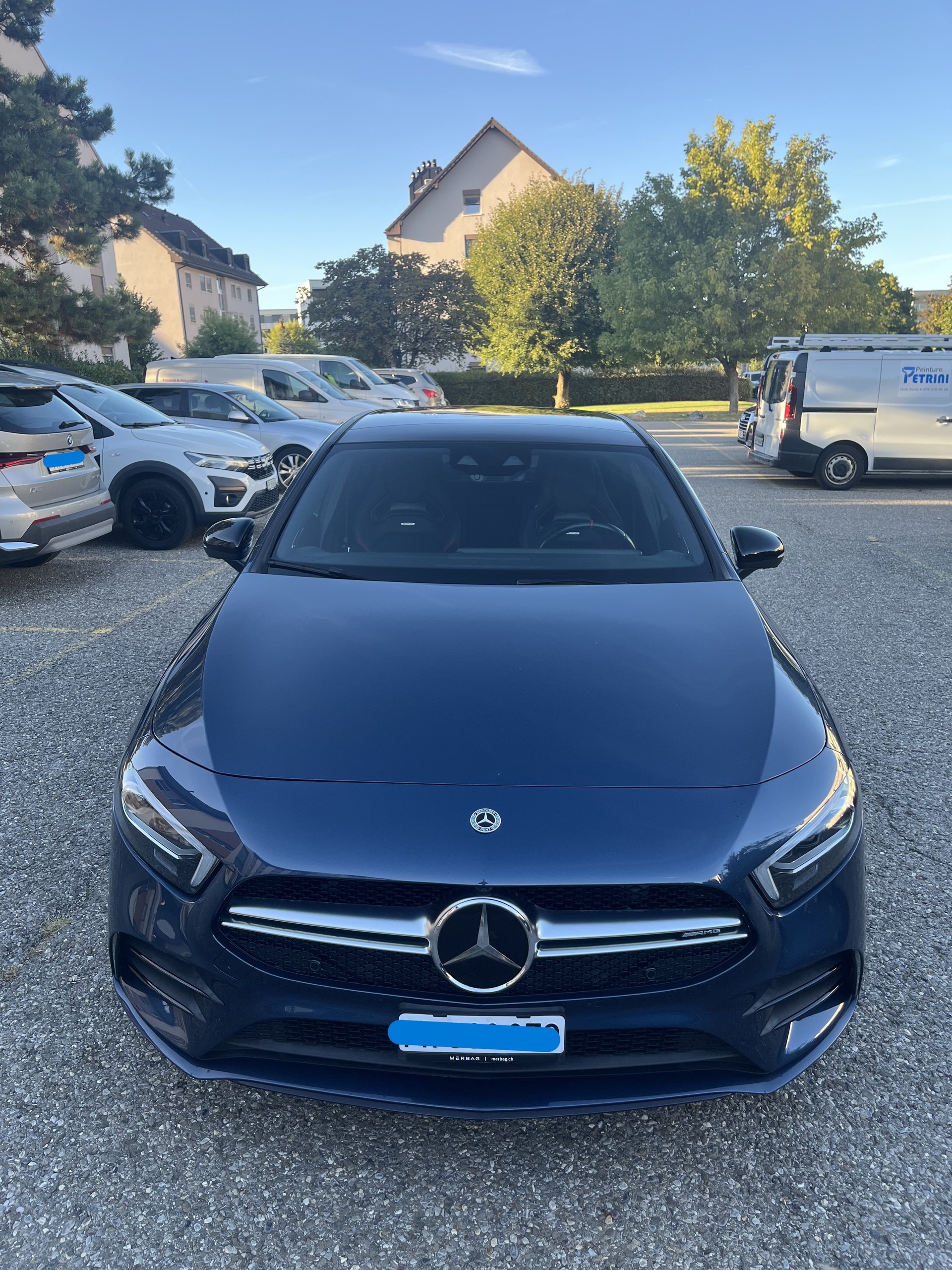 MERCEDES-BENZ A 35 AMG 4matic (Limousine)-image-1