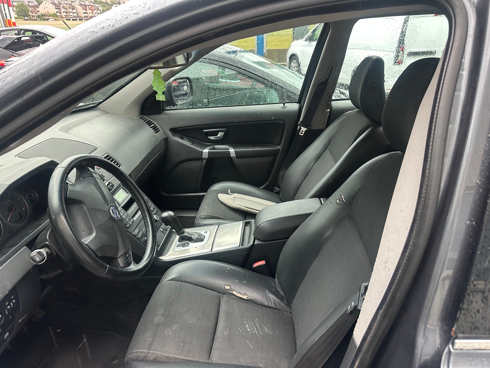 VOLVO XC90 D5 AWD Executive Geartronic-image-2