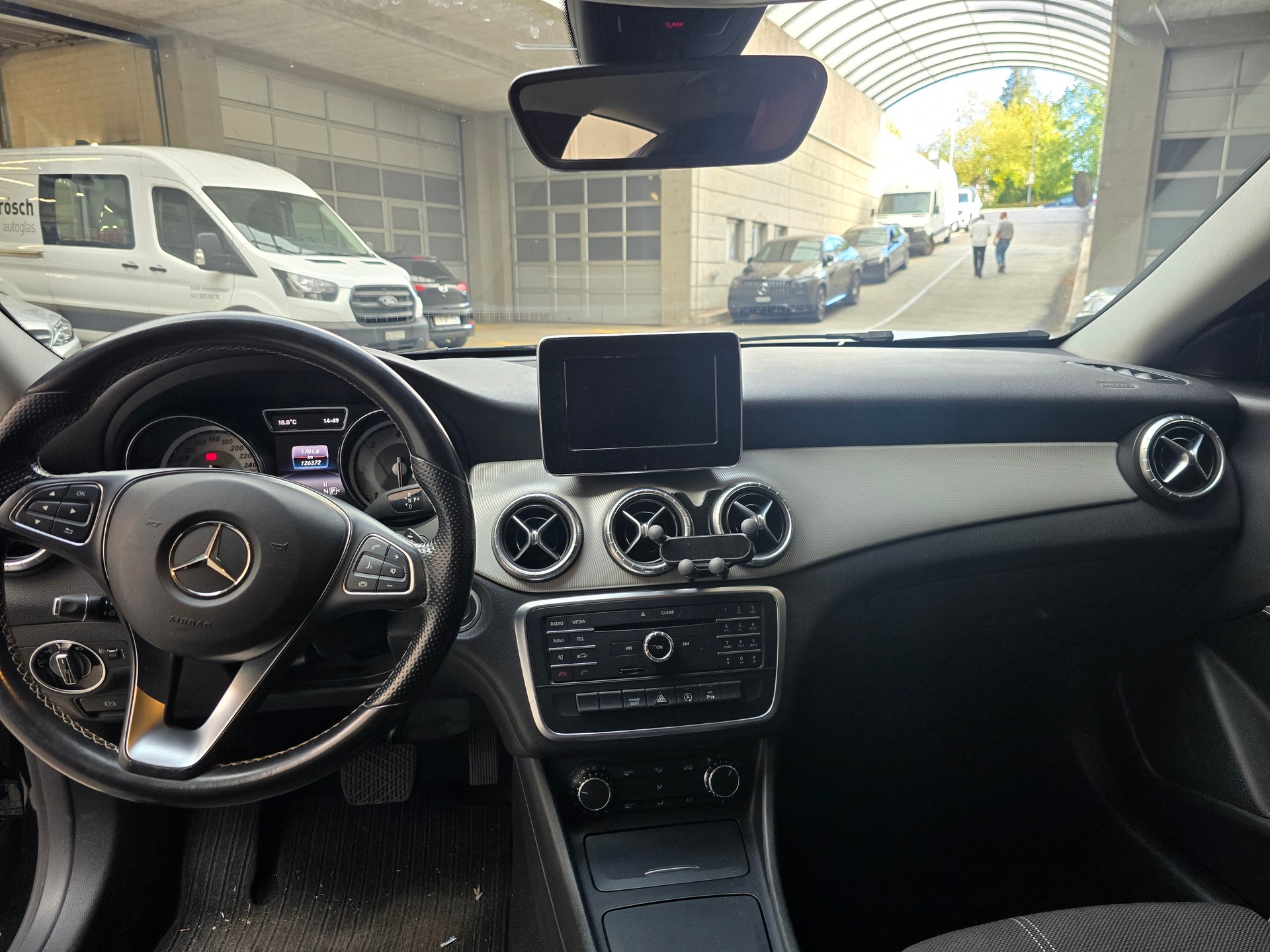 MERCEDES-BENZ CLA Shooting Brake 220 CDI 4Matic 7G-DCT-image-6