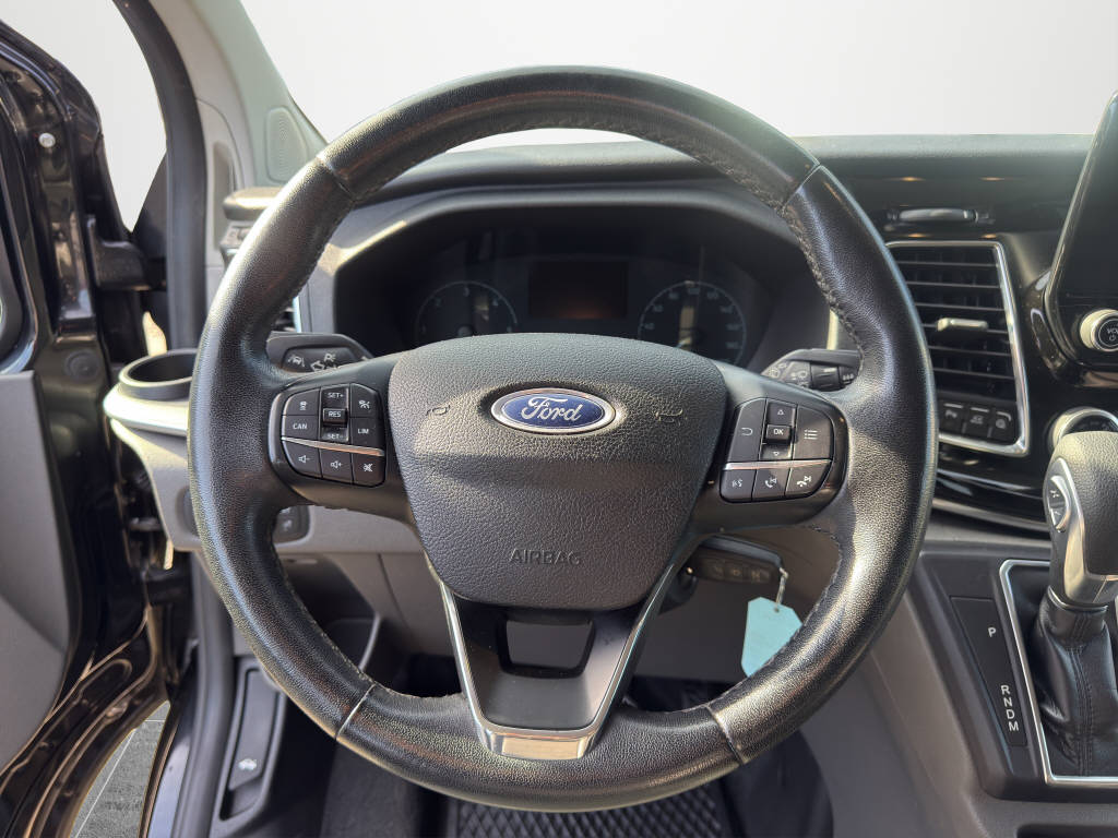 FORD Tourneo Custom 320 L2 2.0 TDCi 185 Titanium-image-9