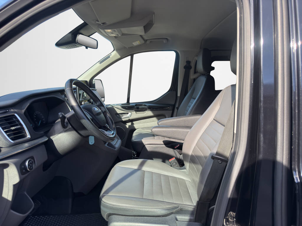 FORD Tourneo Custom 320 L2 2.0 TDCi 185 Titanium-image-8