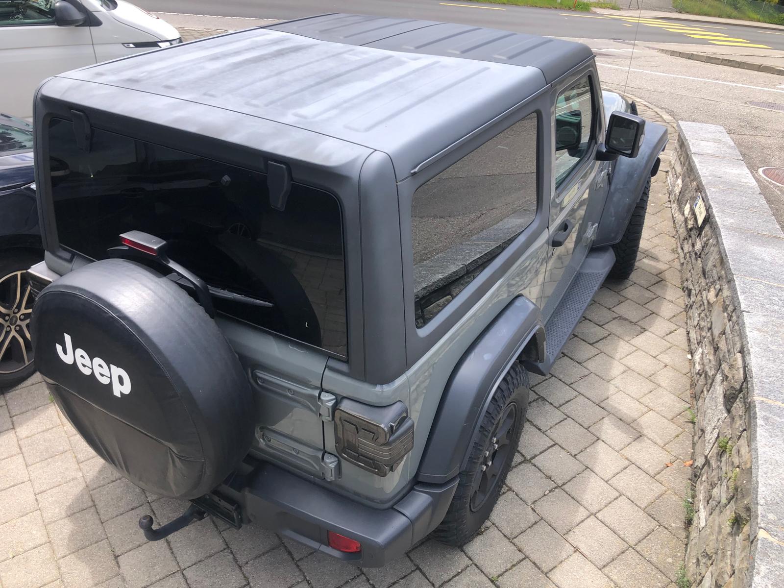 JEEP 2.0 Turbo Sport-image-3