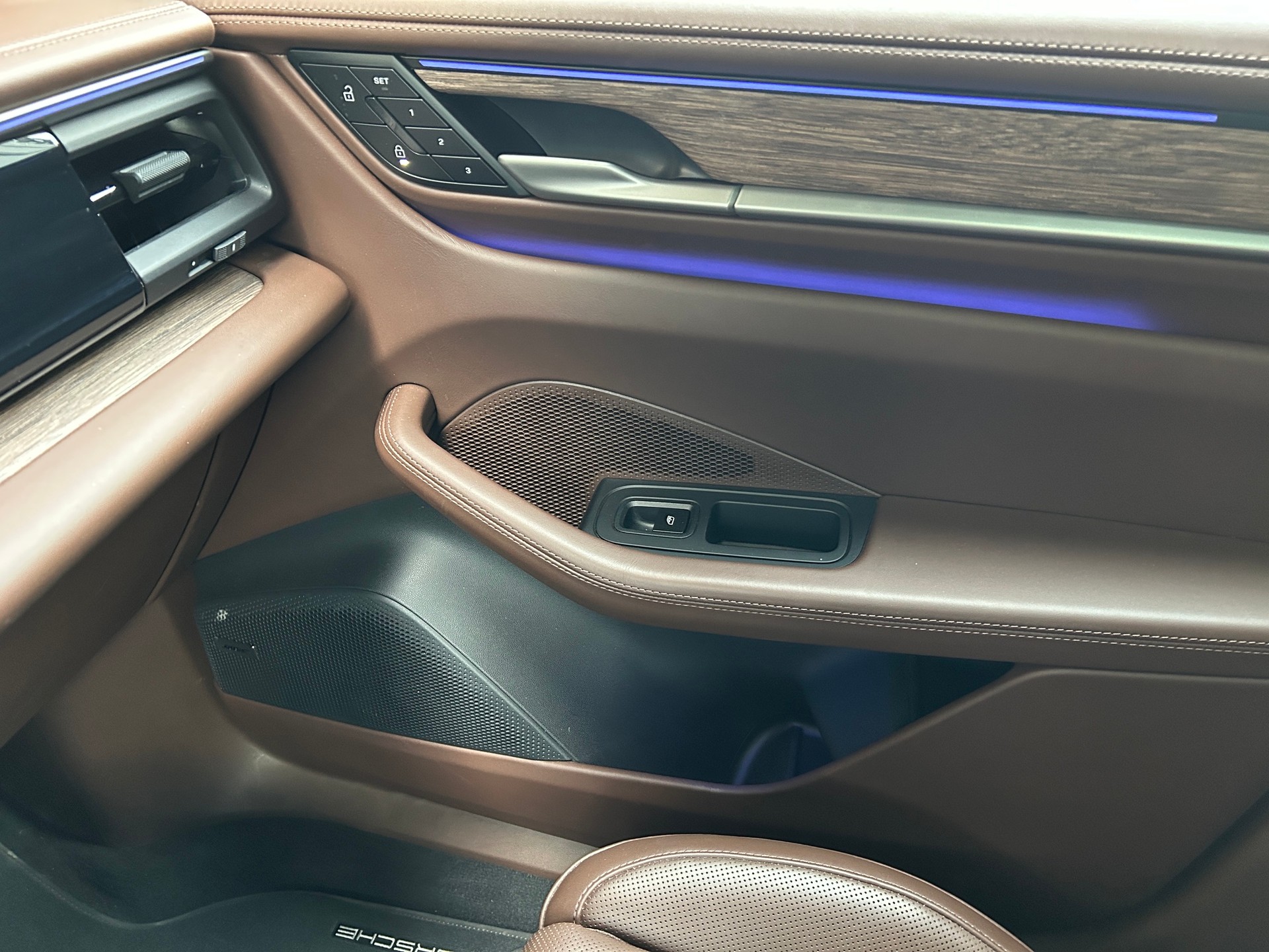 PORSCHE Macan 4 S 100kWh-image-18