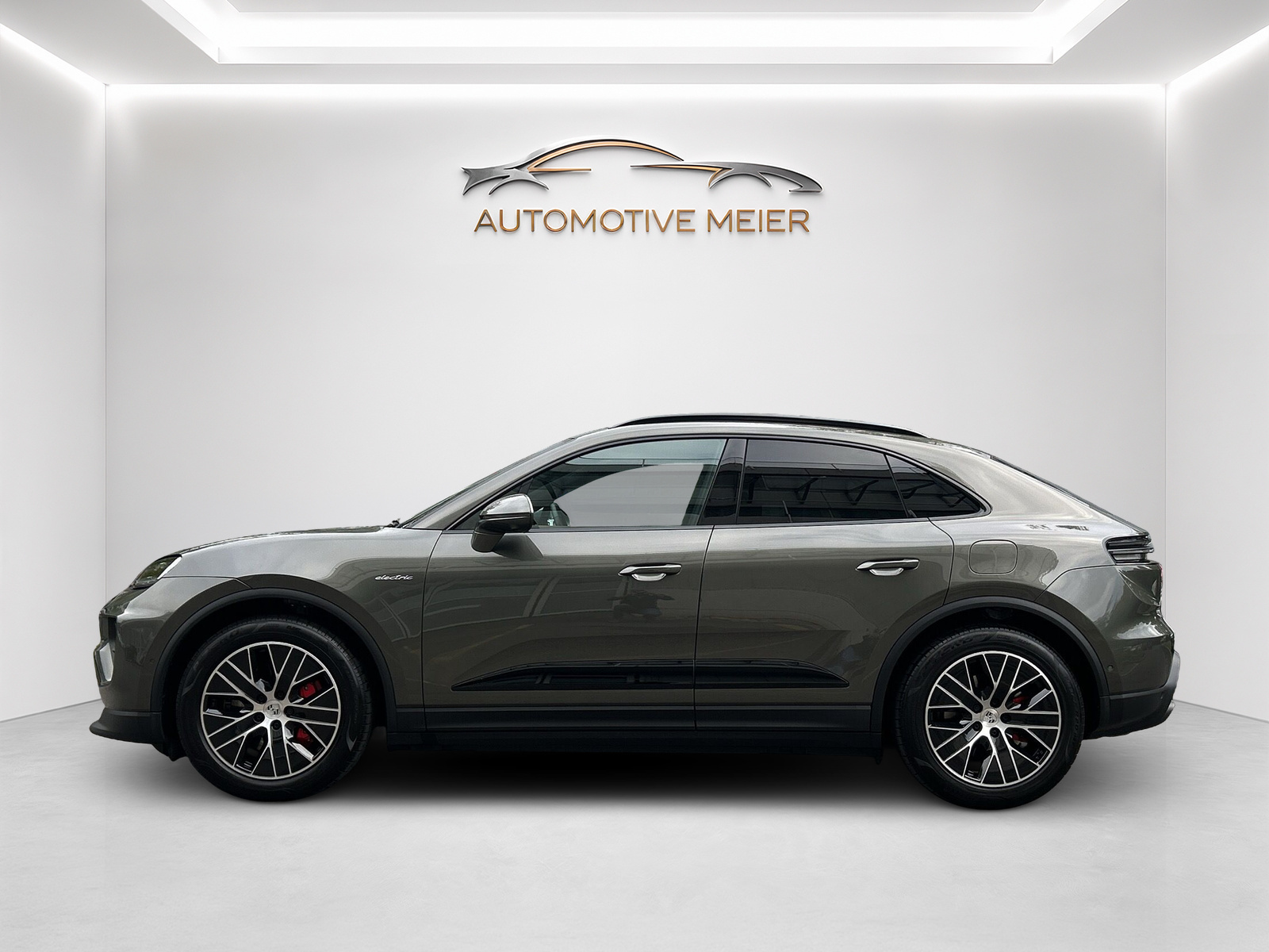 PORSCHE Macan 4 S 100kWh-image-1