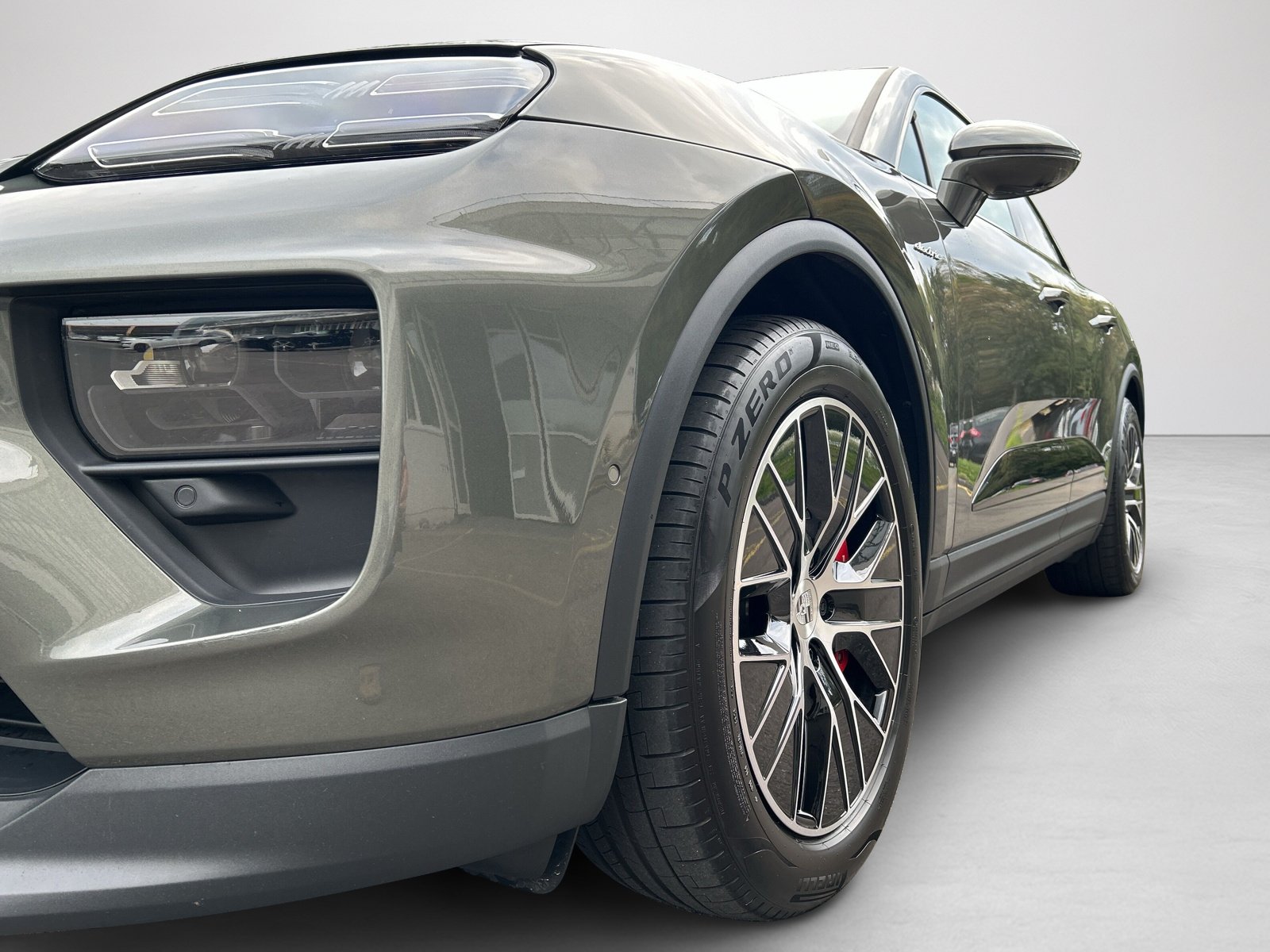 PORSCHE Macan 4 S 100kWh-image-4