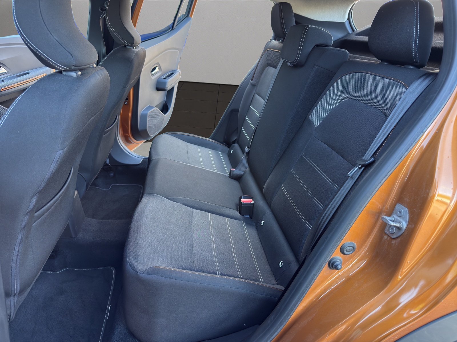 DACIA Sandero Stepway TCe 90 Comfort-image-12