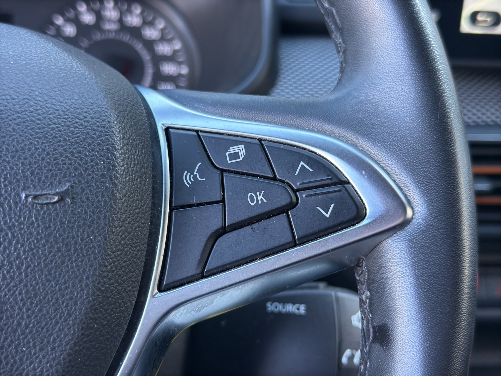 DACIA Sandero Stepway TCe 90 Comfort-image-22