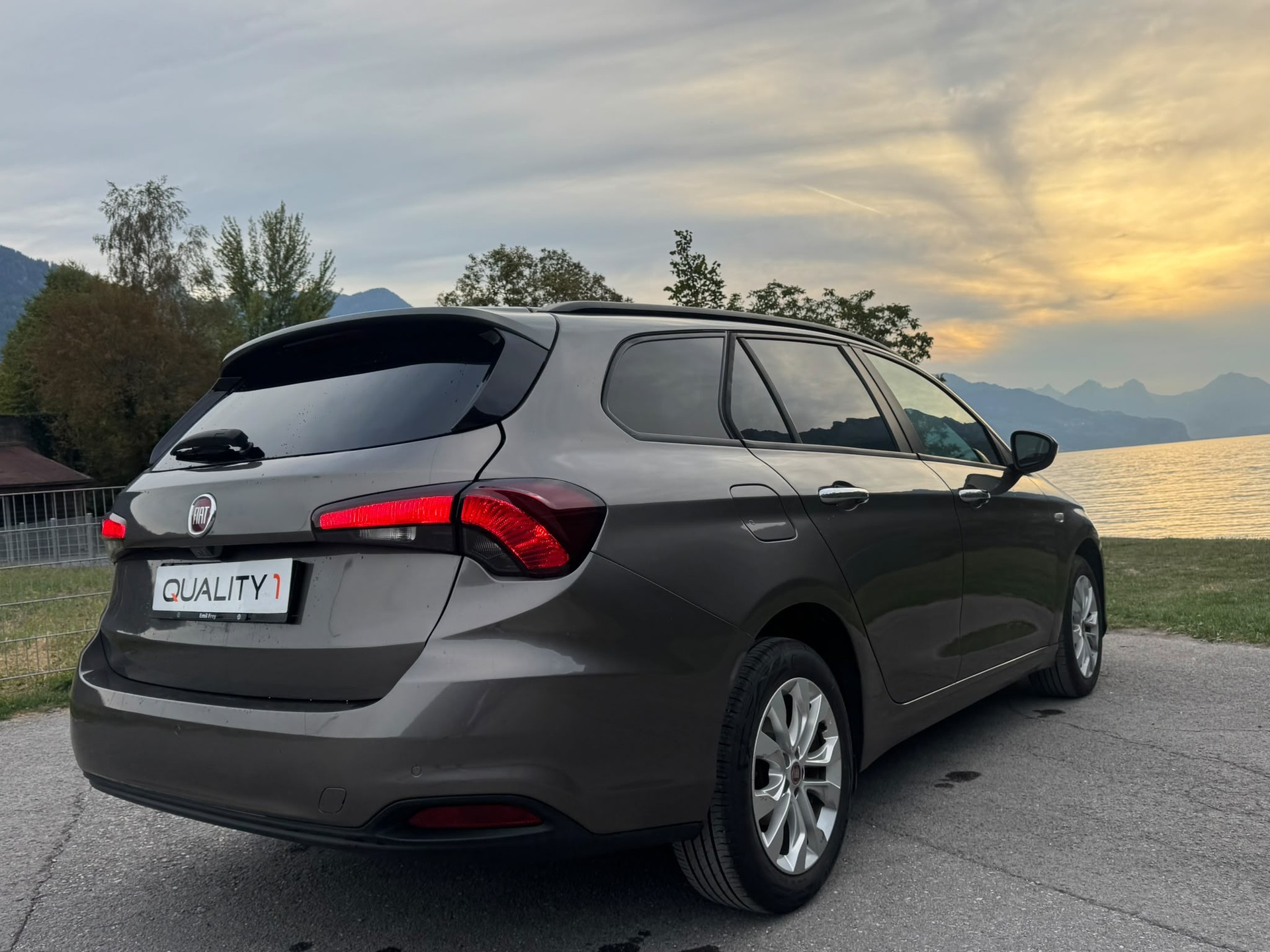 FIAT Tipo 1.6MJ Station Wagon Lounge DCT-image-5